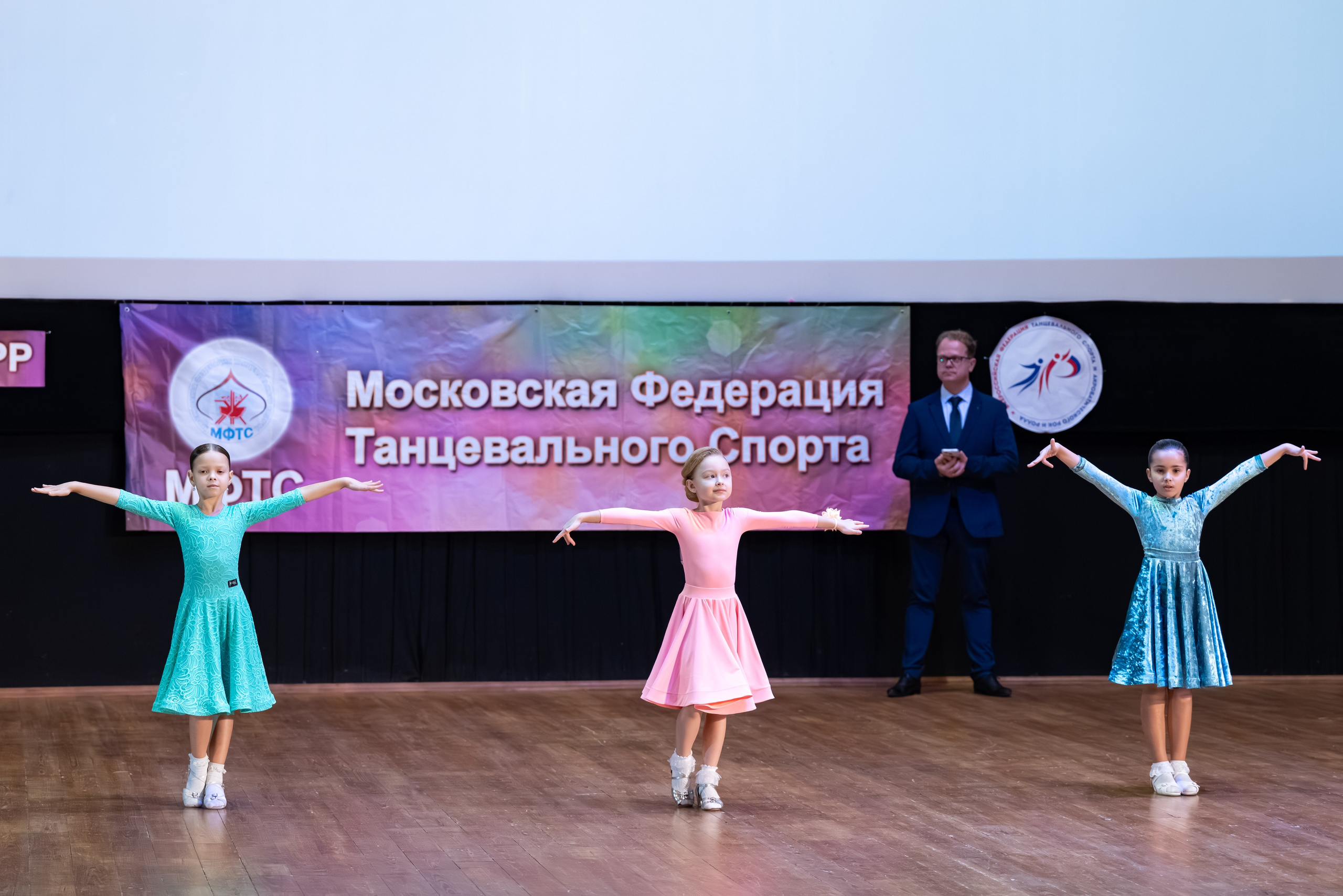 Турнир 30 ноября 2025. КонТакт — спортивные бальные танцы в Москве