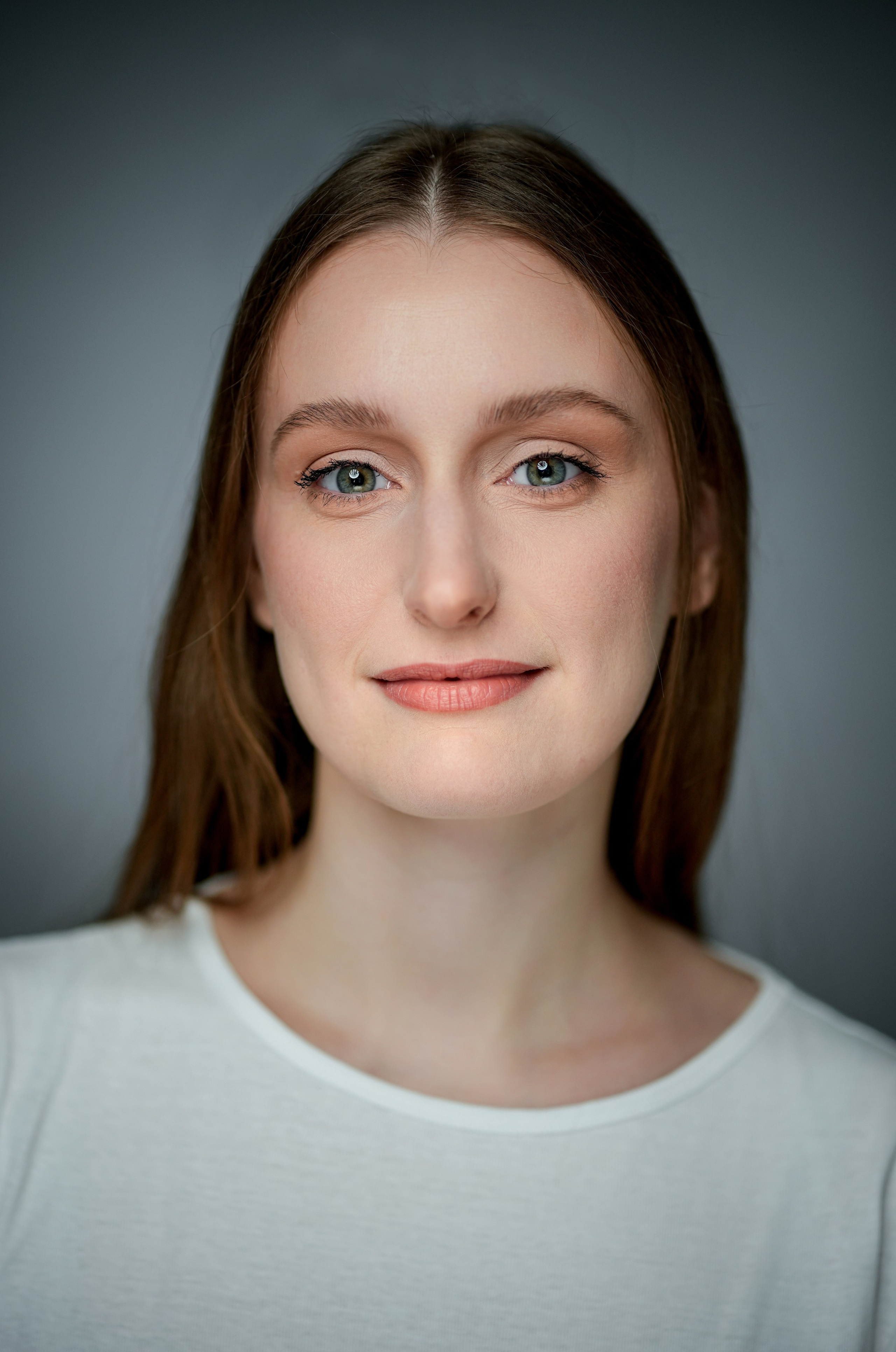 Актриса Анастасия Моисеенко. Портретная съемка в Москве, студийный фотограф Игорь Фомин