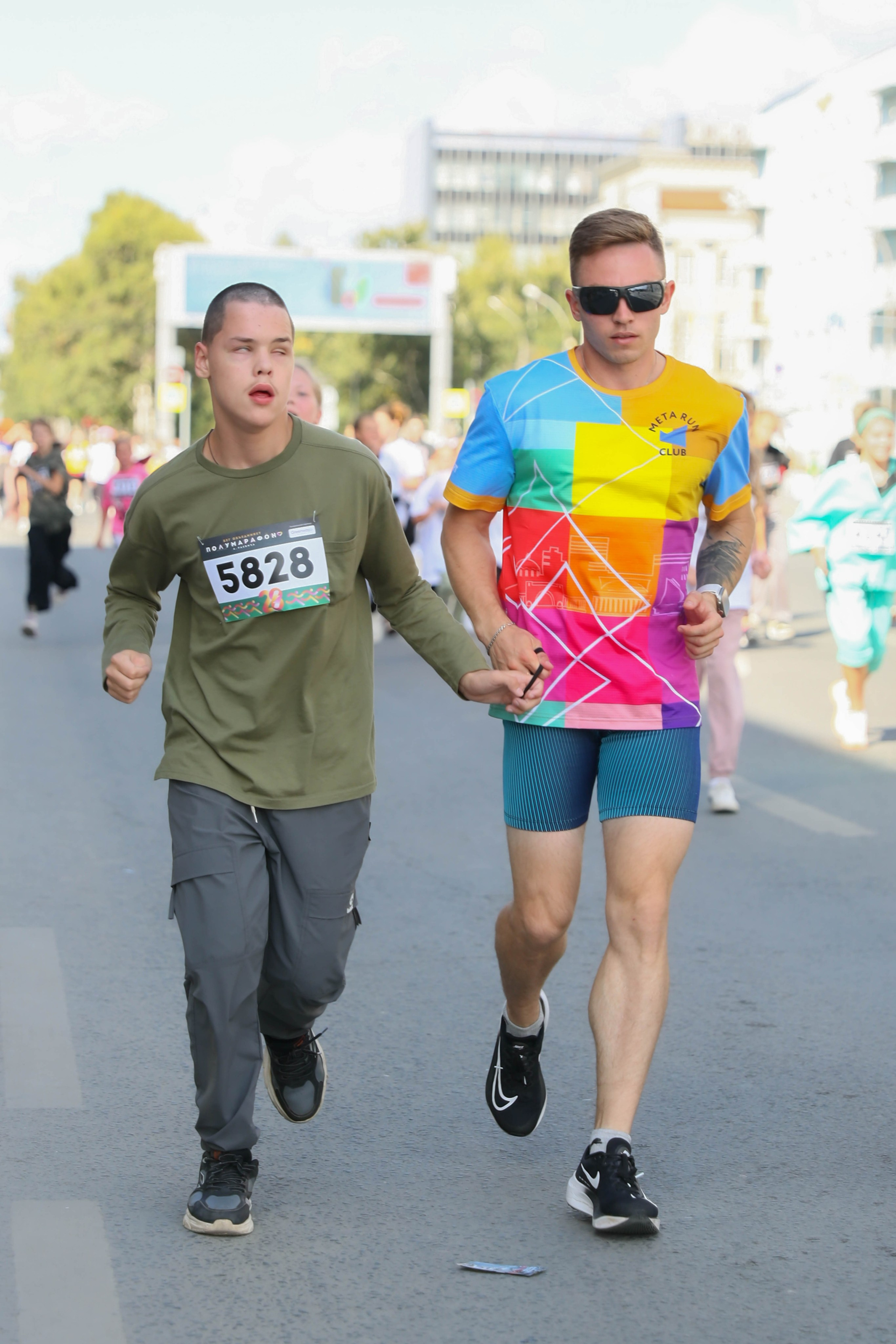 Полумарафон А. Раевича 2025. Репортажный фотограф в Новосибирске Алена Помазунова