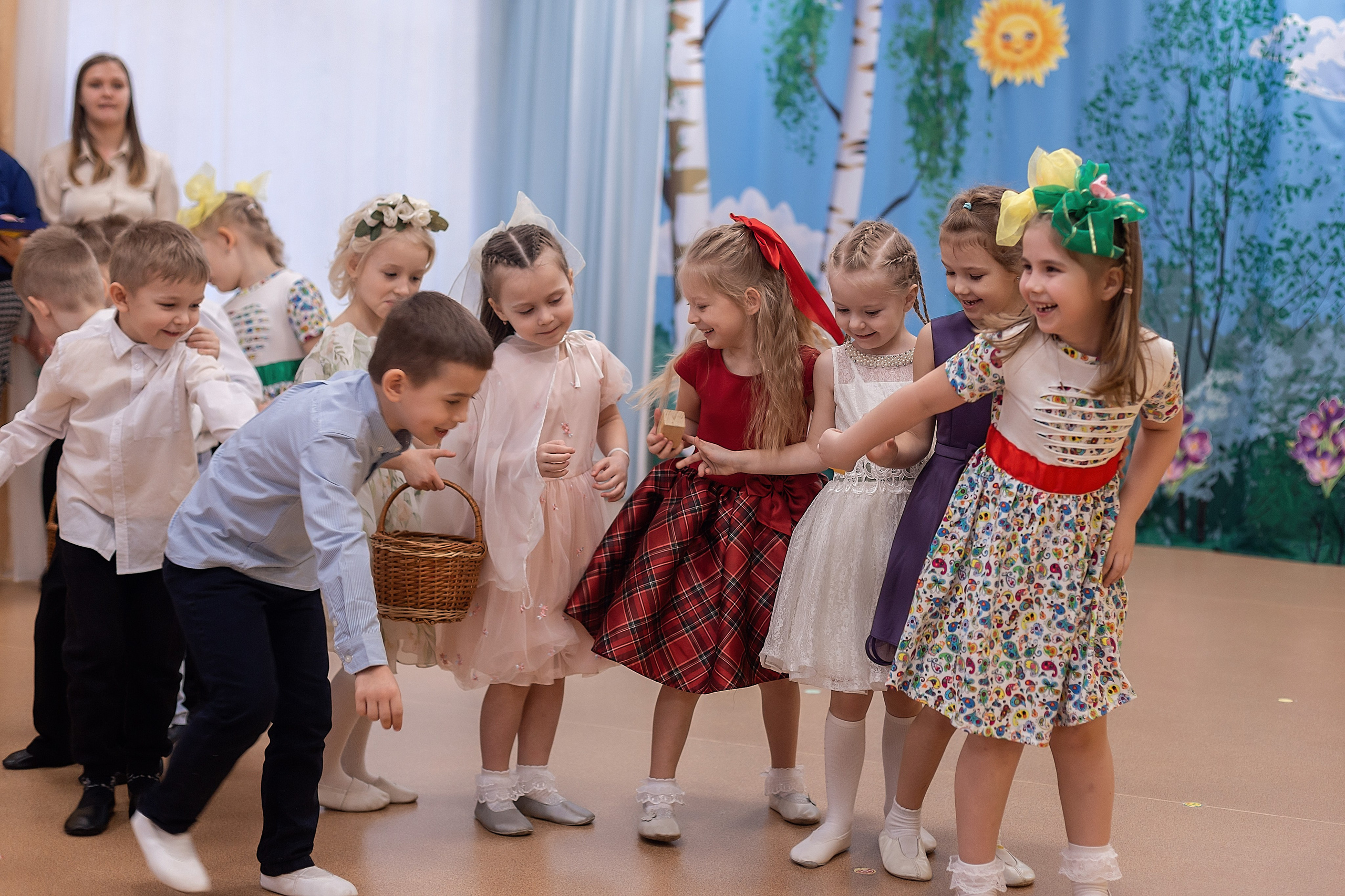 Весенний утренник_старшая группа_2025. Семейный фотограф в Санкт-Петербурге