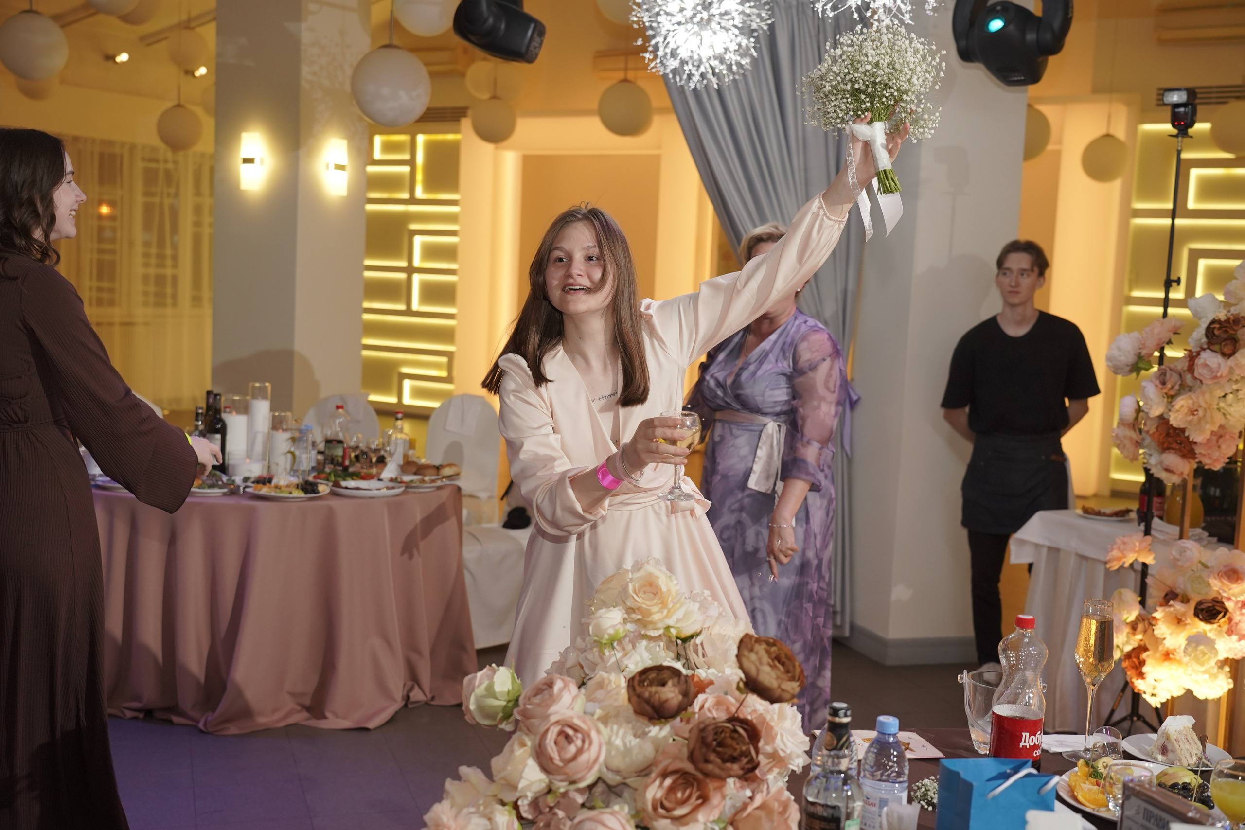 Банкет. Свадебный фотограф и видеооператор Андрей Любовинин