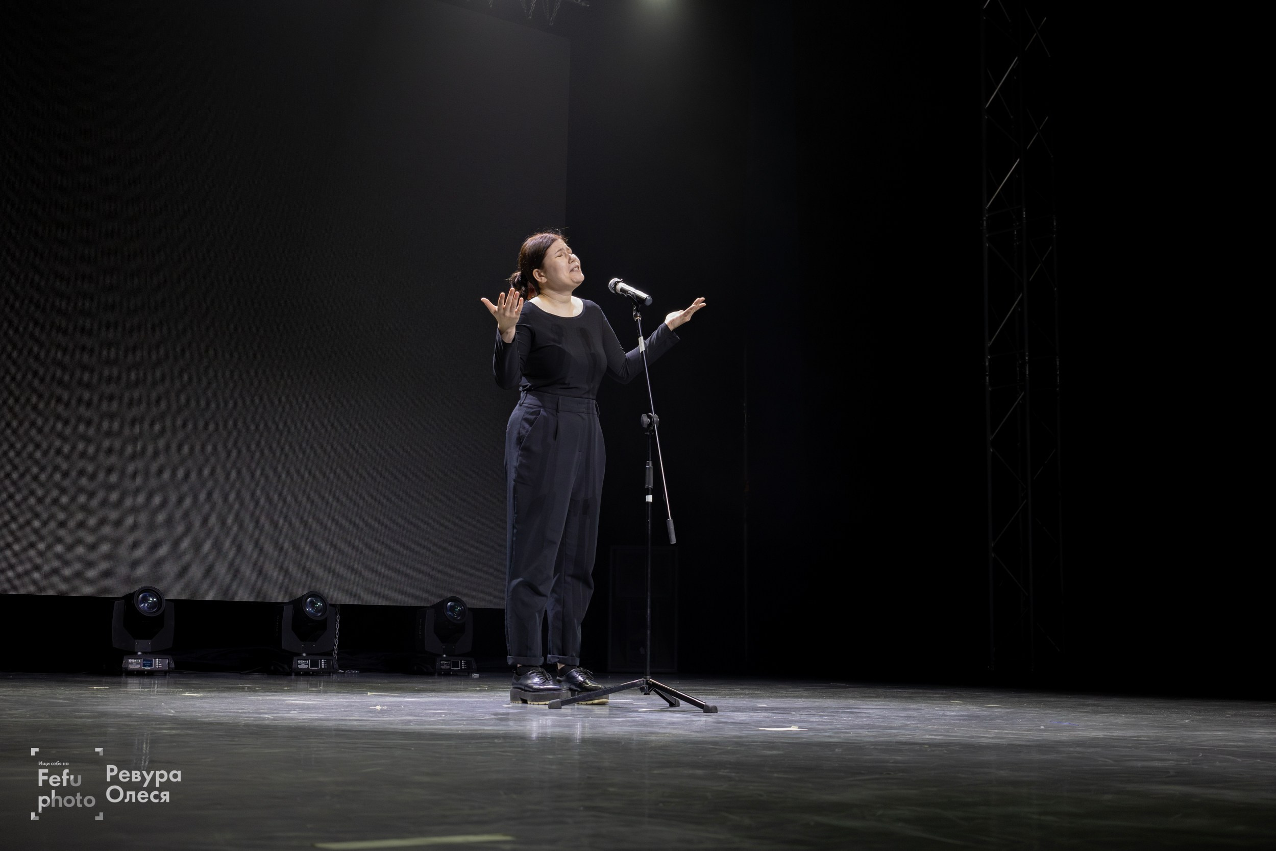 Открытый краевой молодежный конкурс театрального мастерства и оригинального жанра «ВЫСОТА». Репортажный и портретный фотограф в Владивостоке