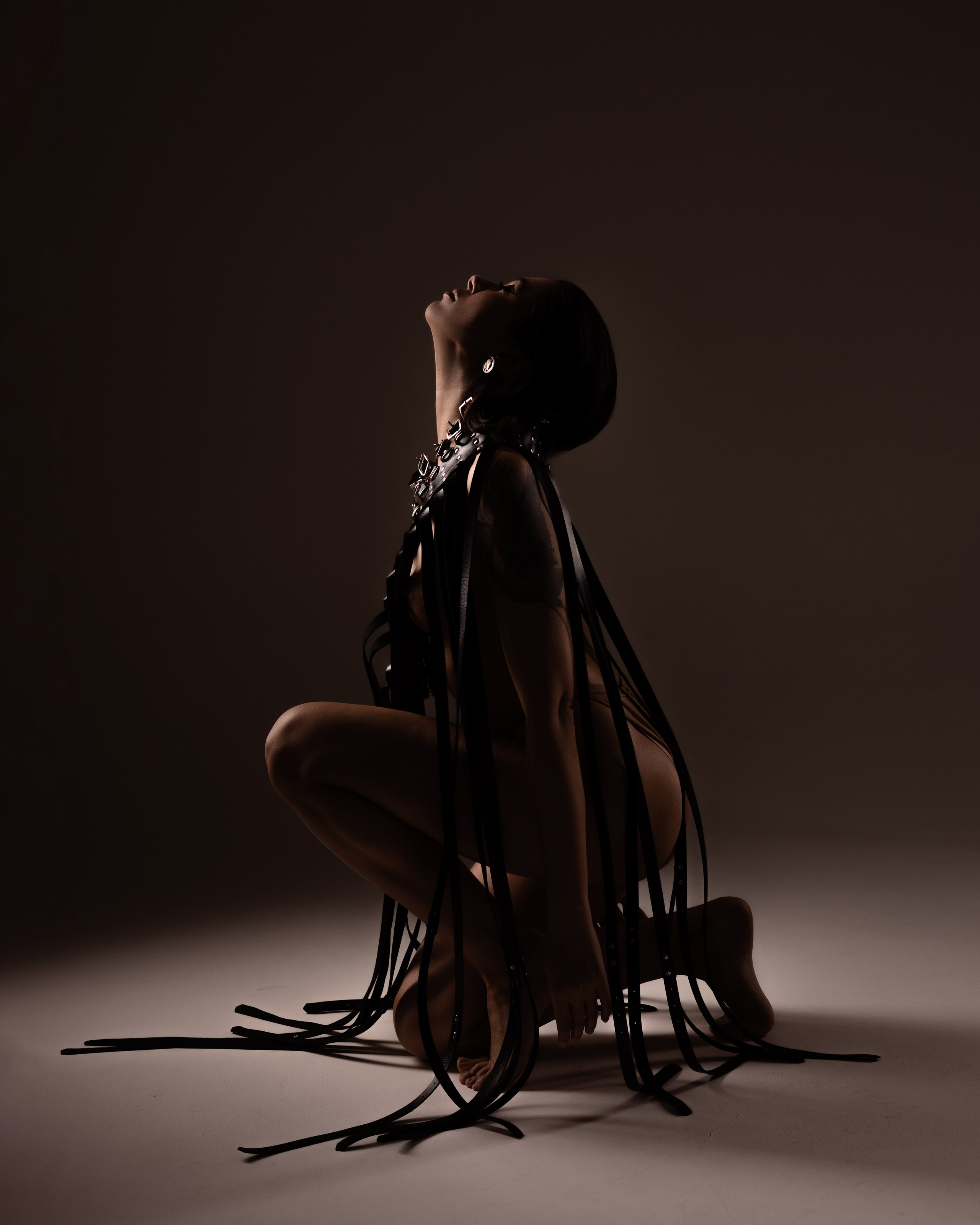 Портфолио — Циклорама — фотограф Анастасия Инвиш. Эротическая фотосессия в стилю ню в Москве — заказать ню фотосессию от 19 800 руб!