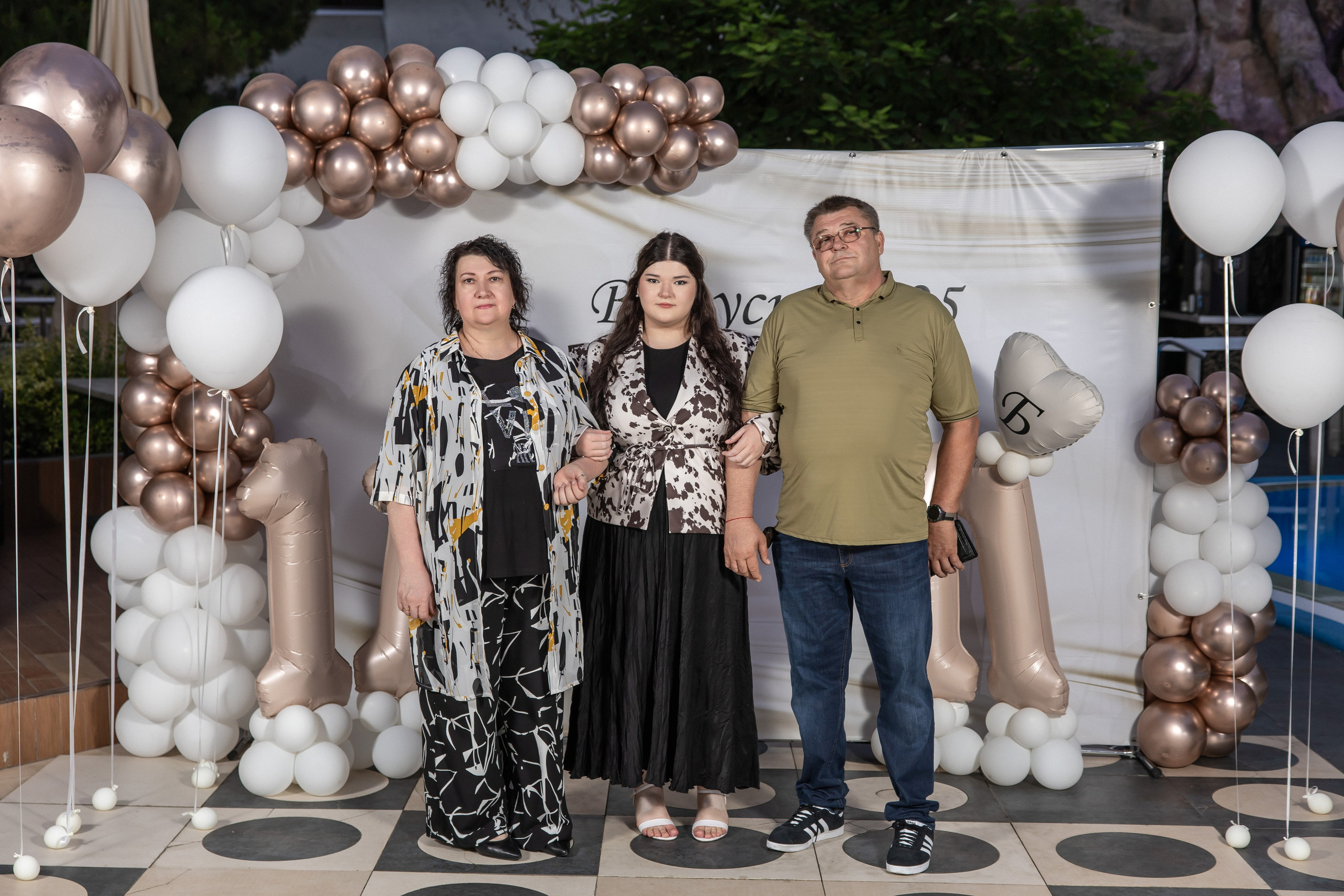 Выпускной 3 школа 25 год. Семейный и свадебный фотограф в Геленджике Михаил Шматов