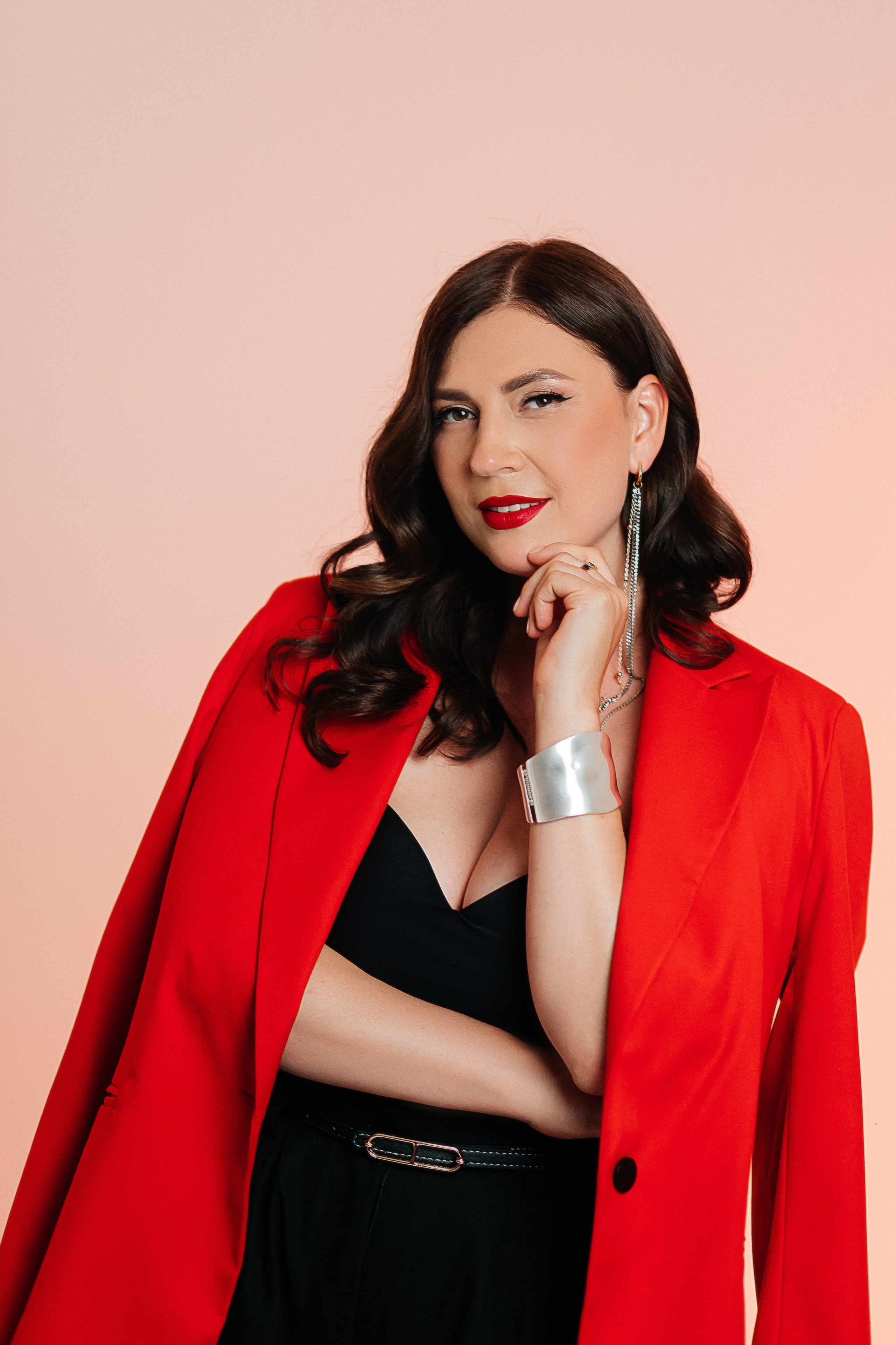 Женский портрет. Фотограф в Иркутске Анастасия Кись. Студийная фотосессия беременности в тканях Иркутск. Семейная фотосессия, ПОРТРЕТ «ПОКОЛЕНИЕ»