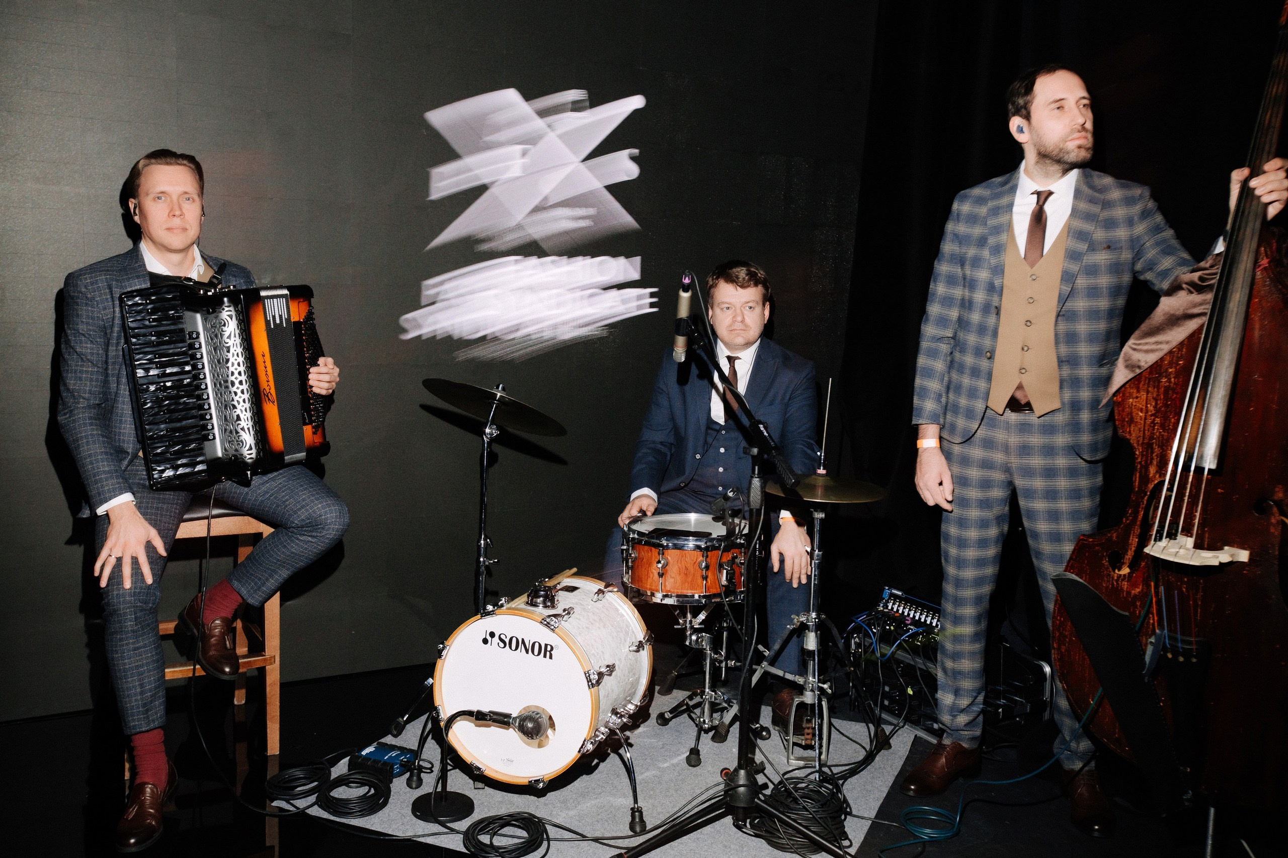 Fashion week 23. Home