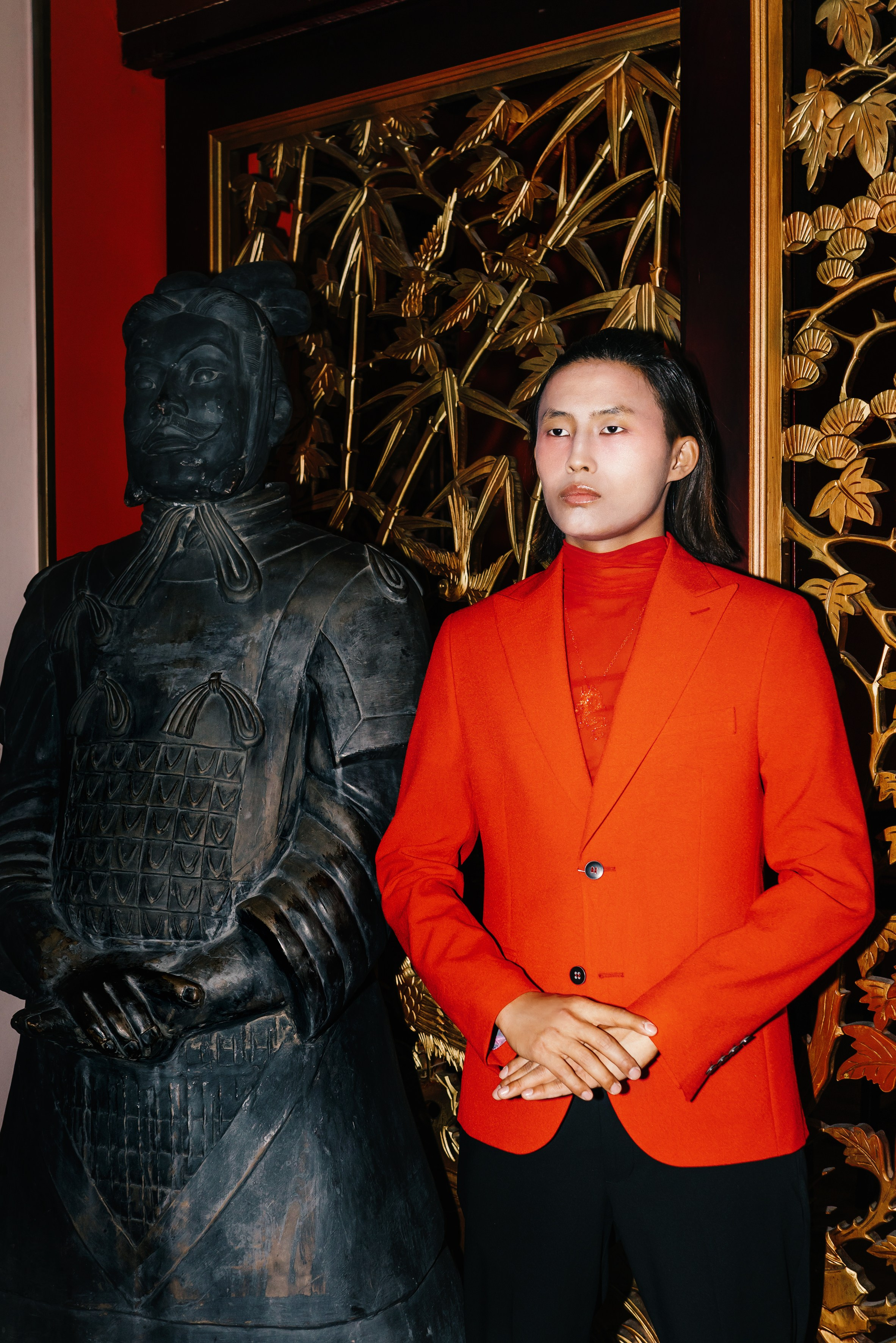 Съемка «Год дракона» для журнала Vmode. Женский фотограф в Москве Анастасия Сидорова