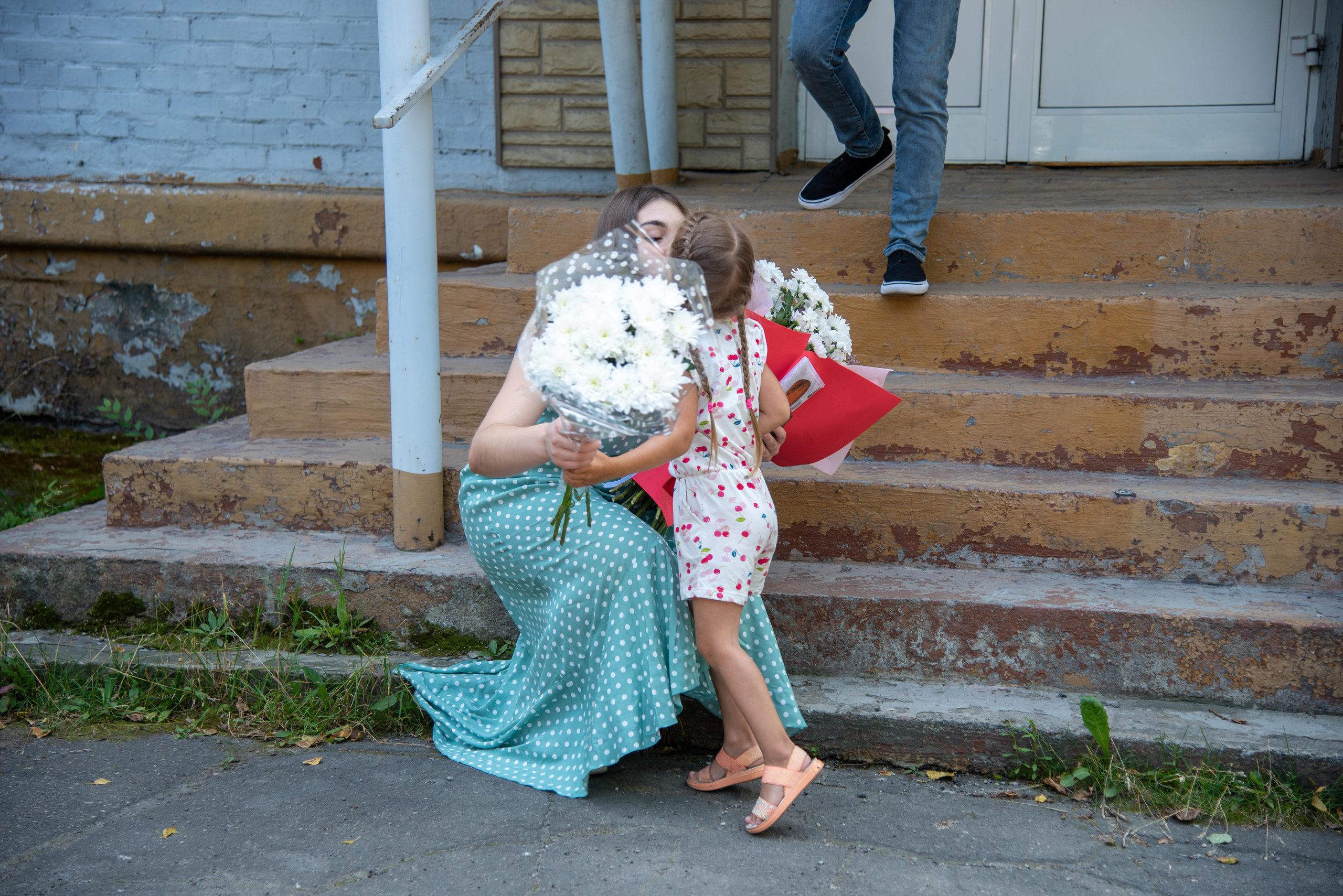 Выписка малыша. Наши молодожены. Ольга Ли свадебный семейный фотограф Иркутск