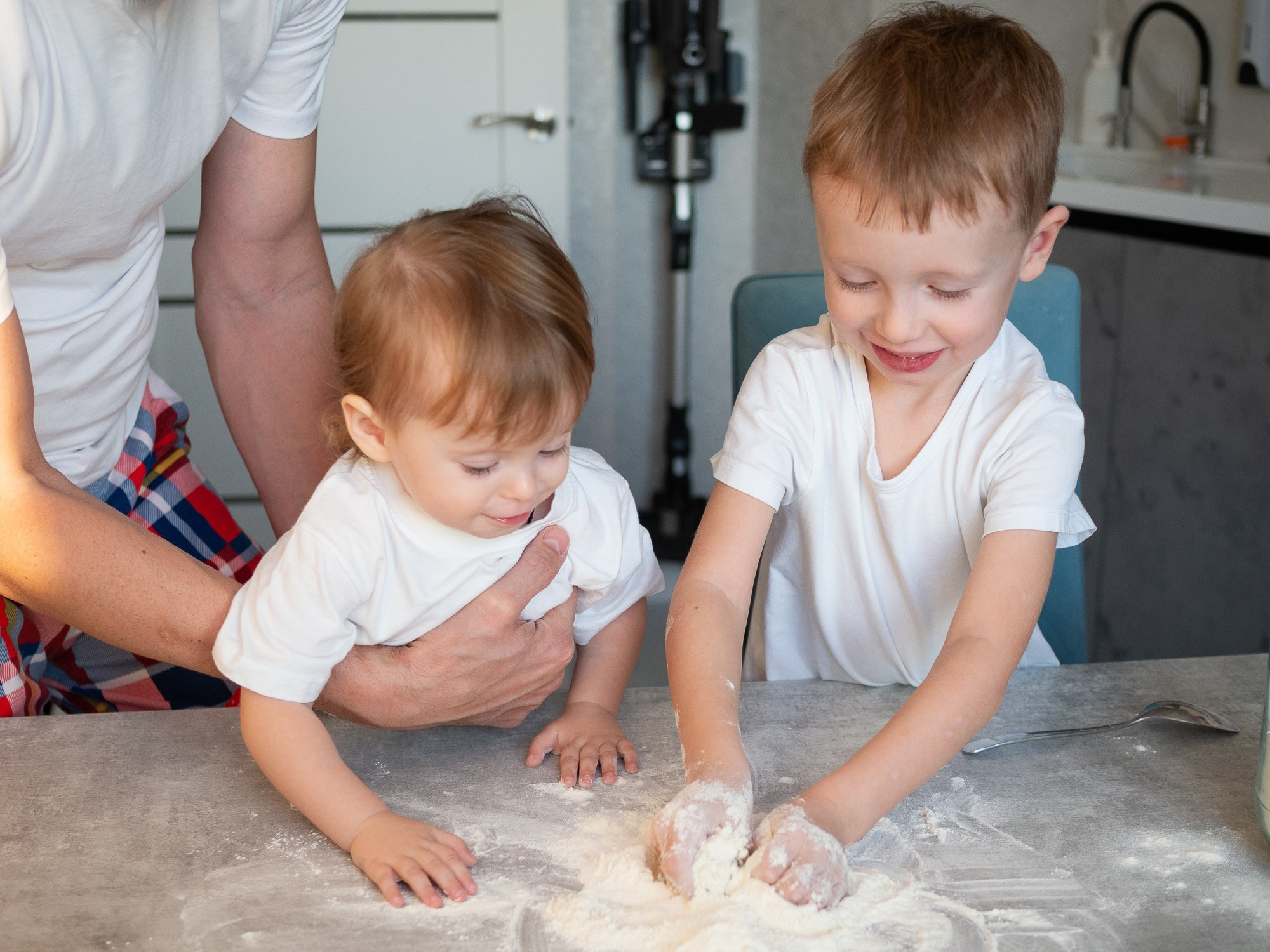 Семейная фотосессия у вас дома. Фотограф новорождённых в Перми и Култаево Анна Сажина