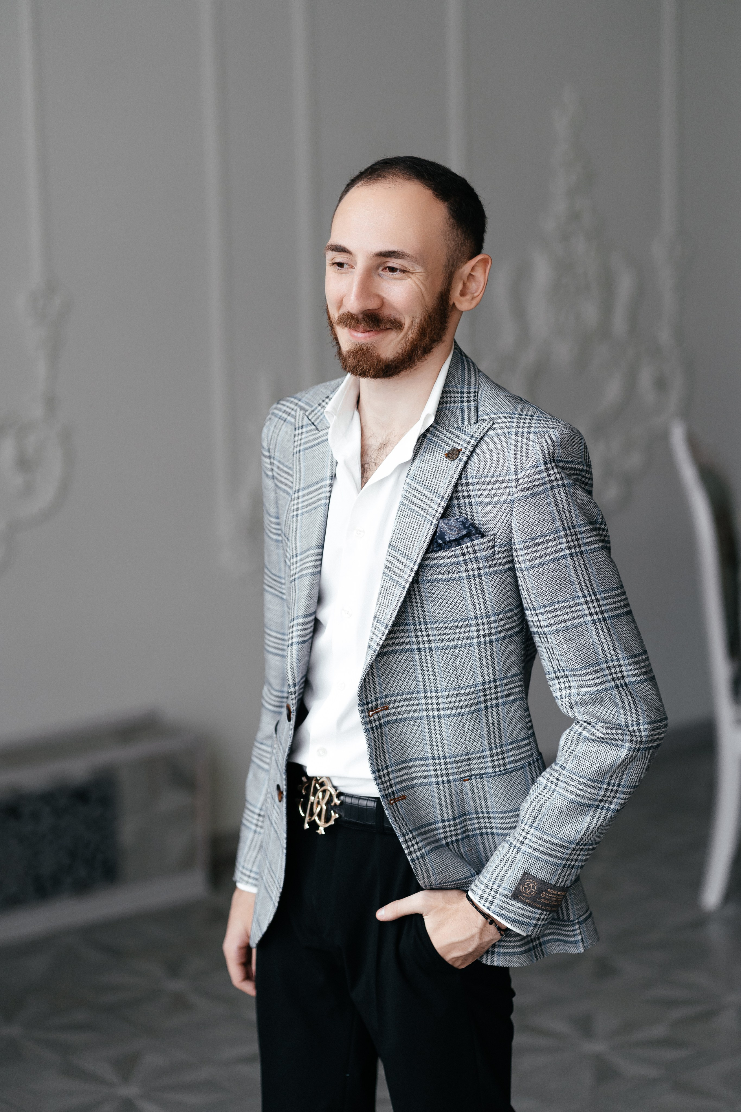 Свадебная фотосессия в студии. Фотограф Ким Наталья в Красноярске