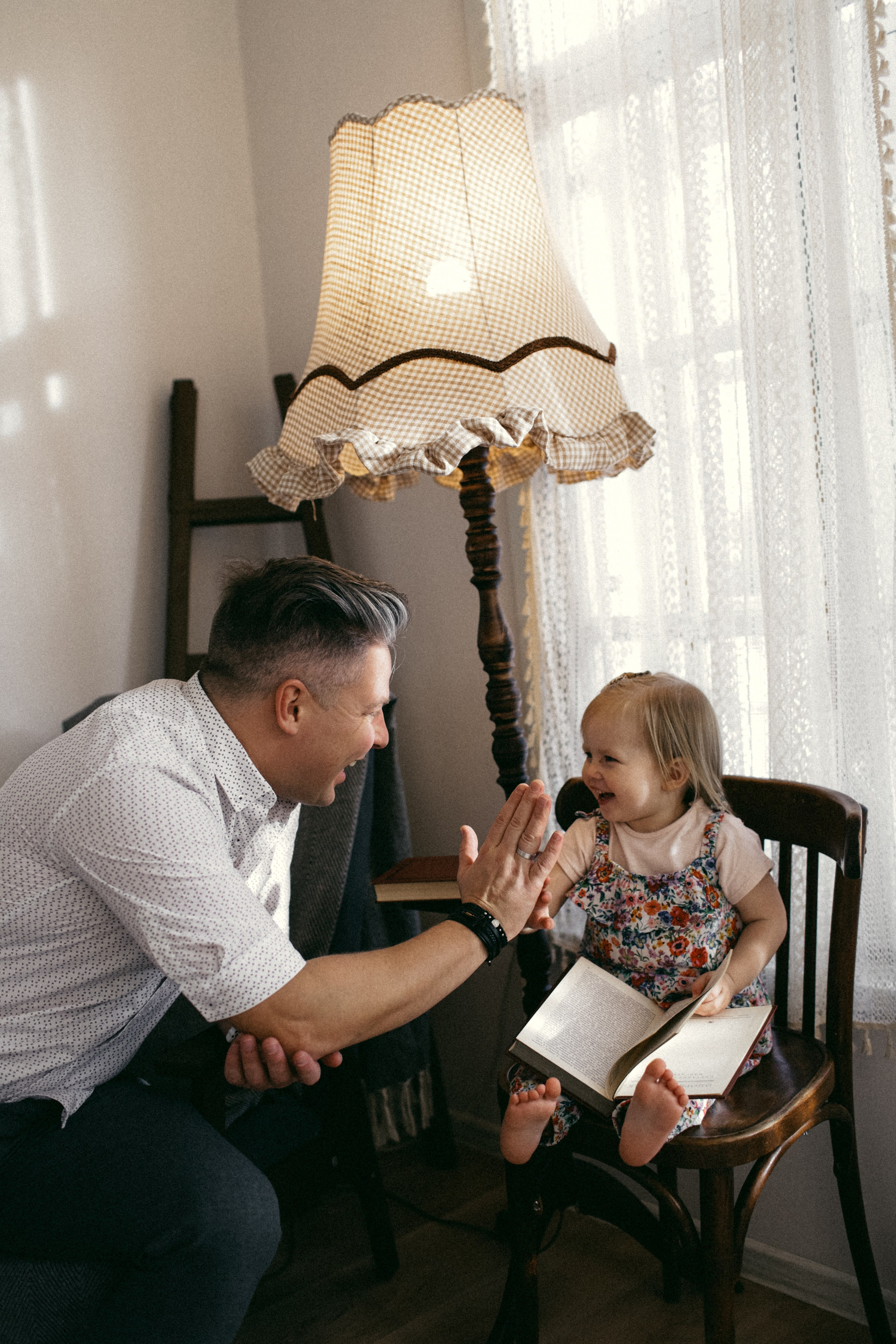 Миша, Катя, Лера. Главная