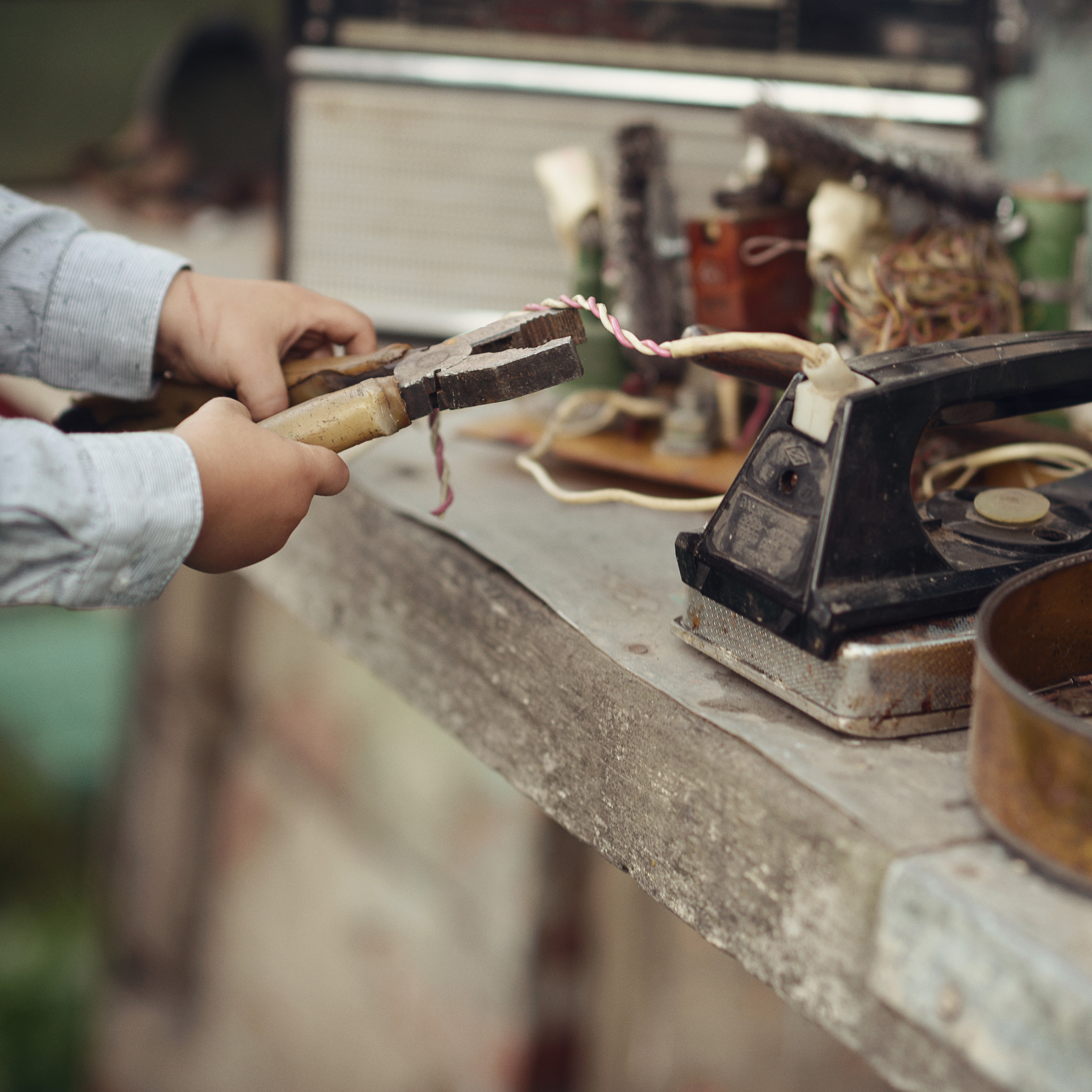 Радиомеханик. Фотограф Альбина Вакунова
