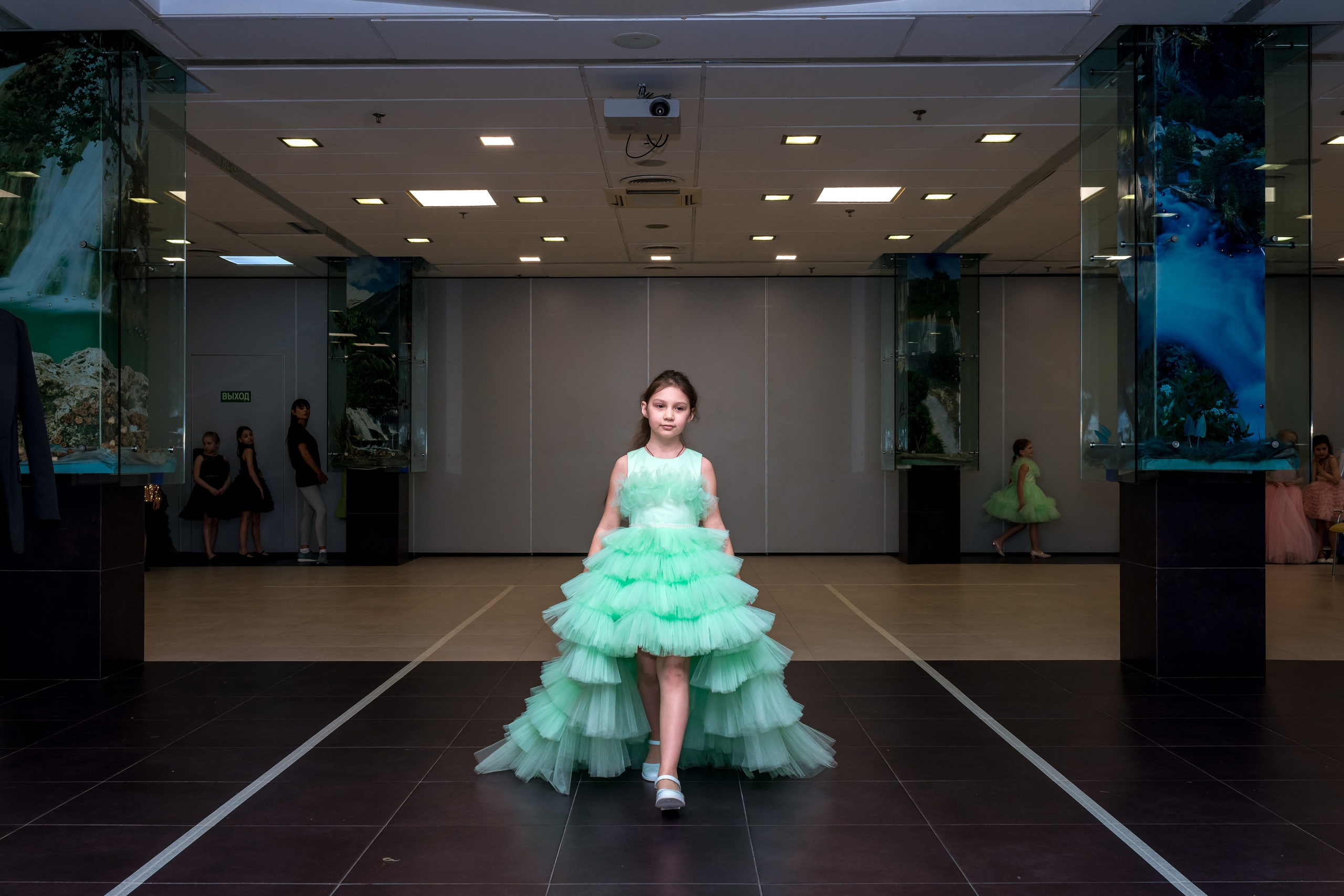 Репетиция показа мод в Москве 2022 г. Женский фотограф Крещение Венчание Москва Брянск