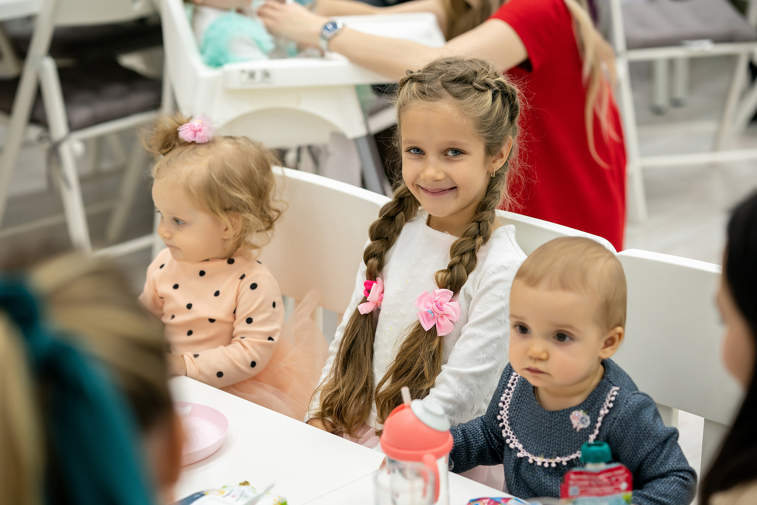 Годик Эмилии. Фотограф на Крещение и Венчание в Красноярске Рамазанова Юлия