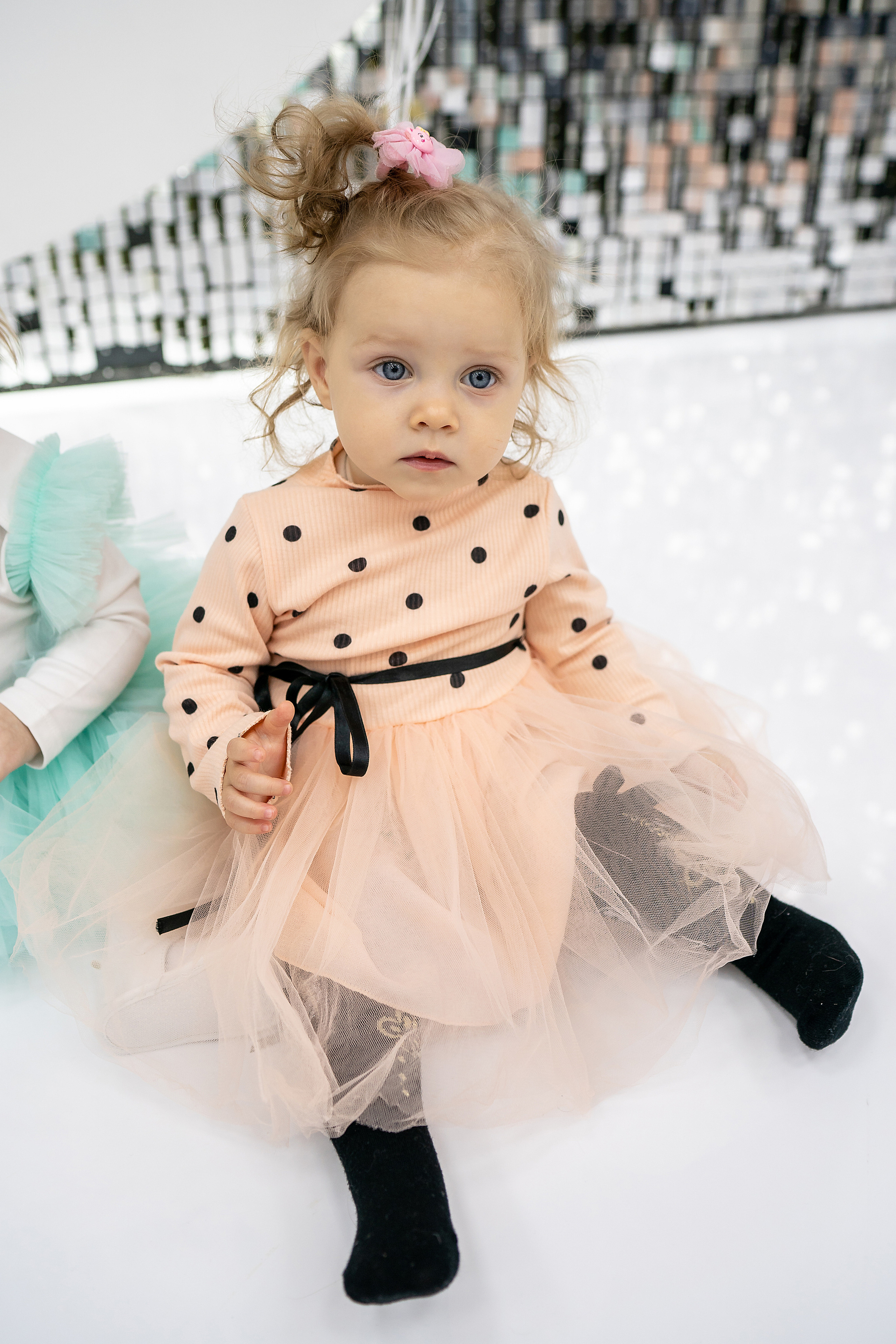 Годик Эмилии. Фотограф на Крещение и Венчание в Красноярске Рамазанова Юлия