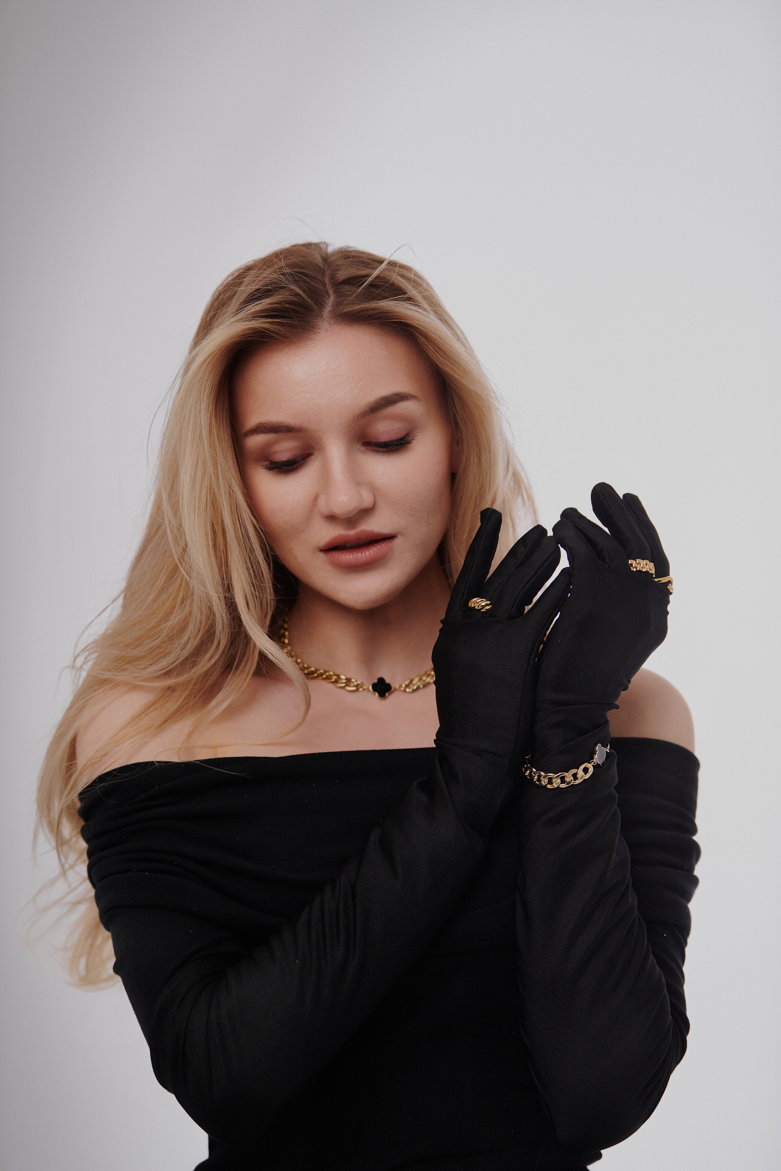 NOMES. Анна Мамаева коммерческий фотограф в Красноярске