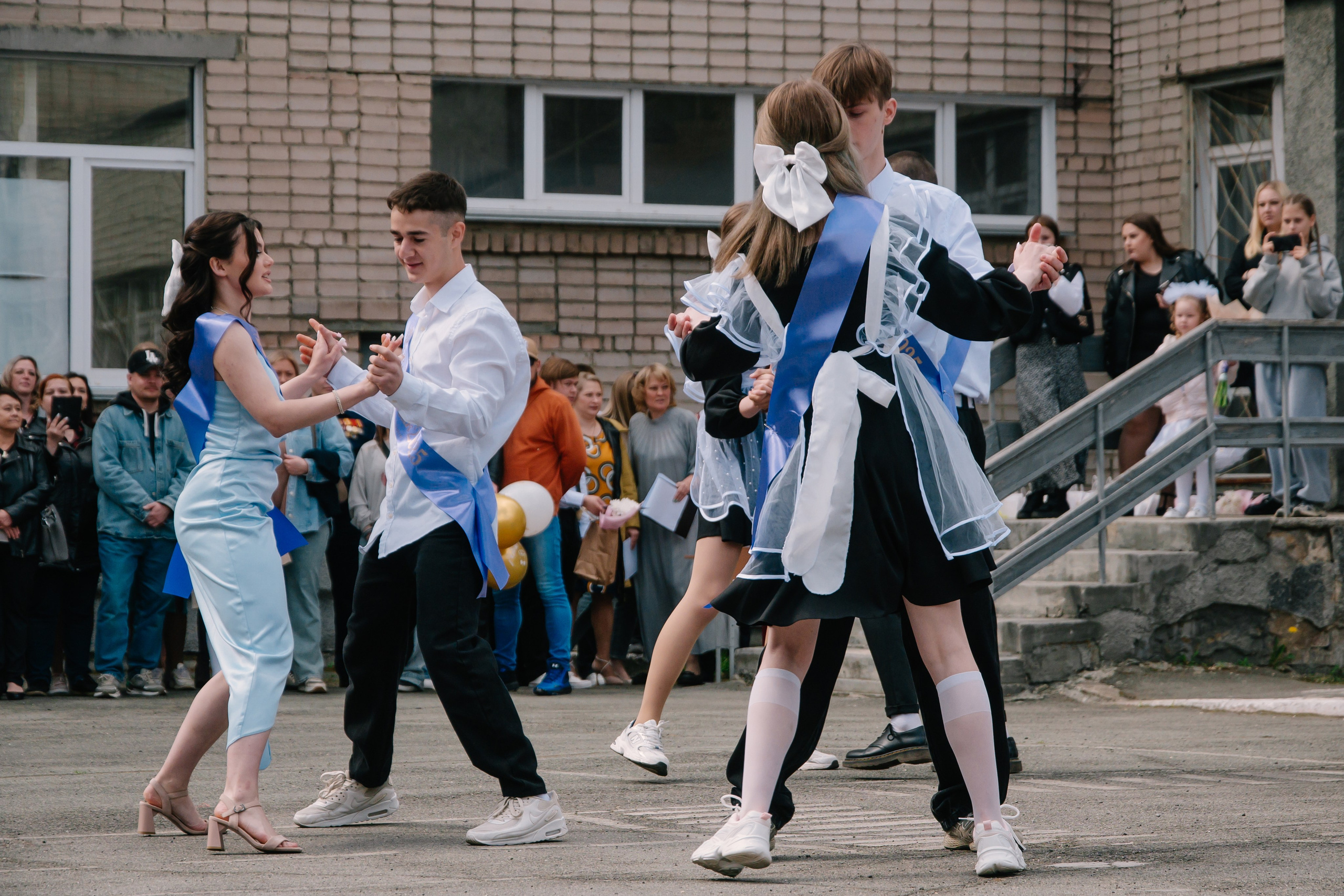 Выпускной 9 класс. Фотограф в Челябинске Любовь Денисенко