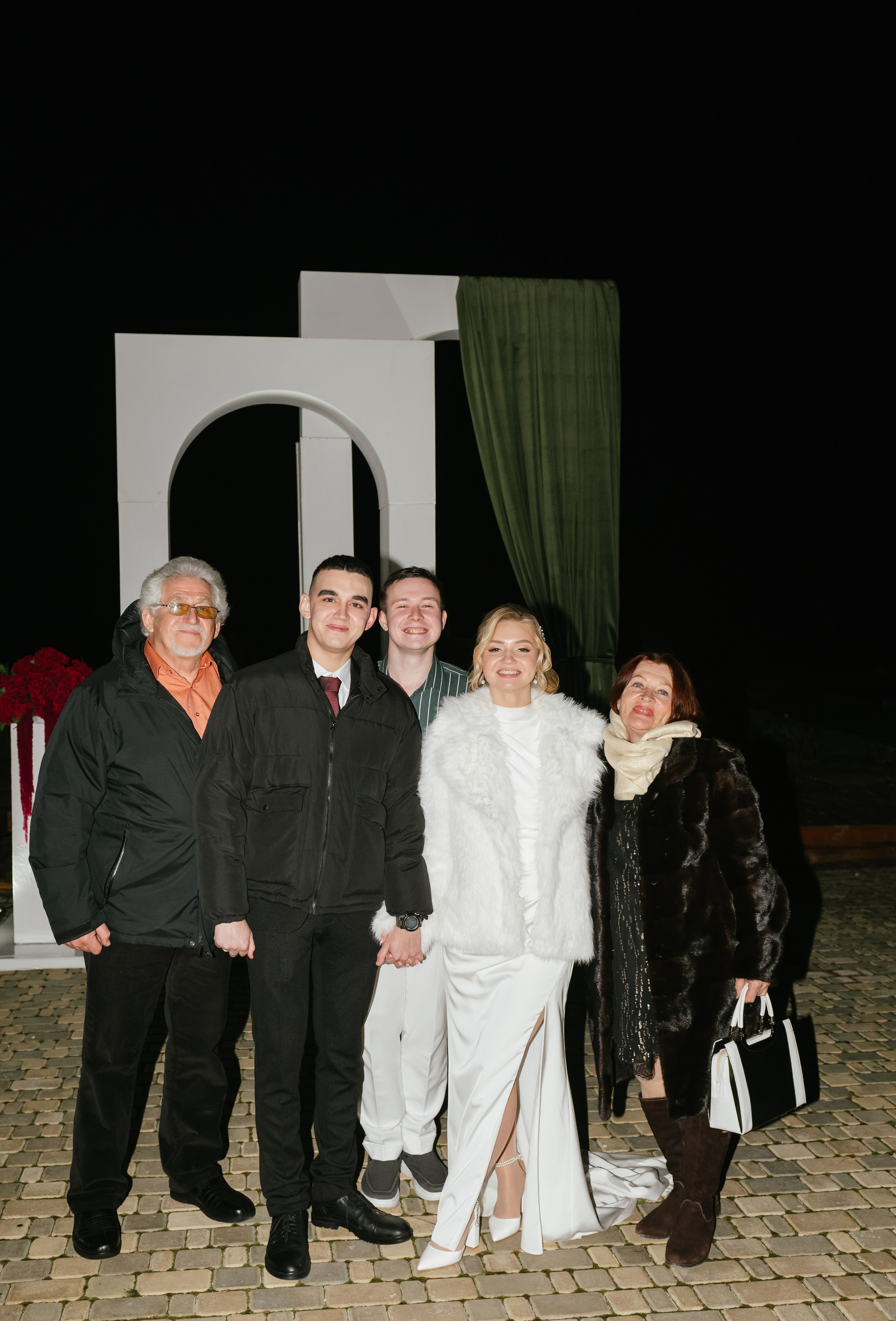 20.02.26. Свадебный, женский, семейный фотограф в Севастополе Юлия Мошенко