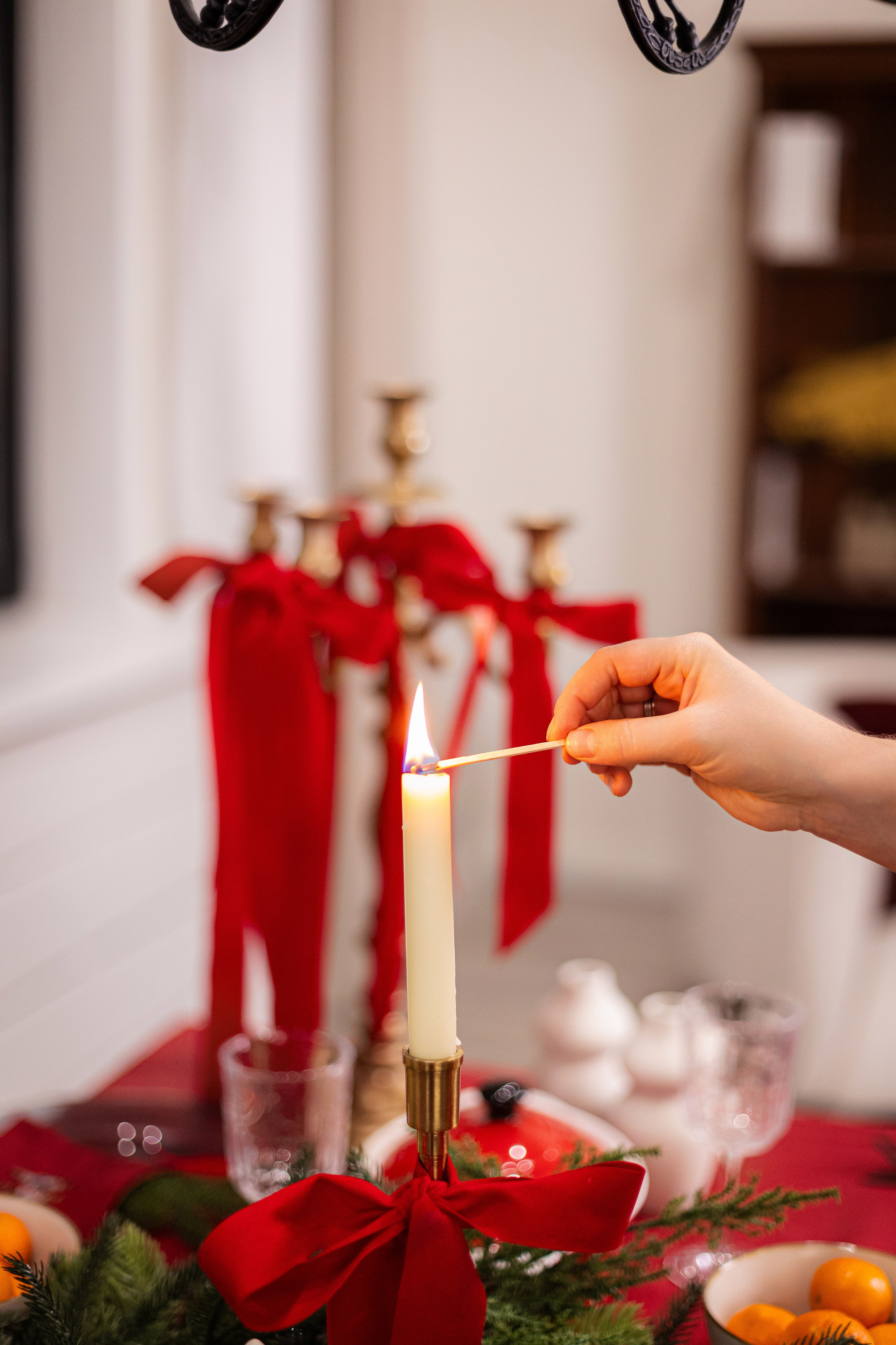 Ольга, Павел и Рома с бабушками. Фотограф ВИКА МЕДУЗА