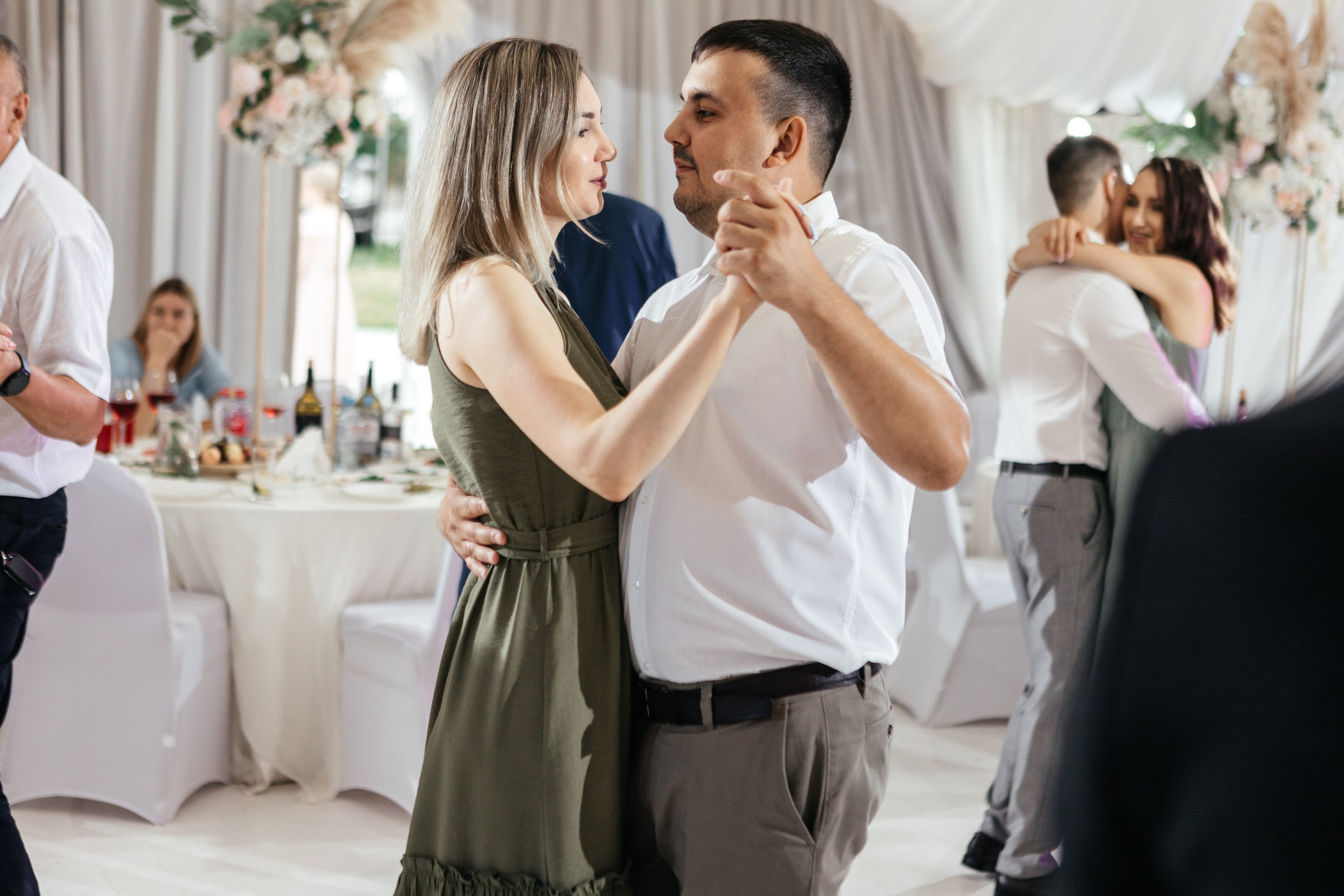 Свадебный фотограф Уфа — Руслан ГабдлисламовЖивые эмоции, красивые кадры, воспоминания на всю жизнь.Работаю по всей Республике Башкортоста. Свадебный фотограф Уфа Руслан Габдлисламов