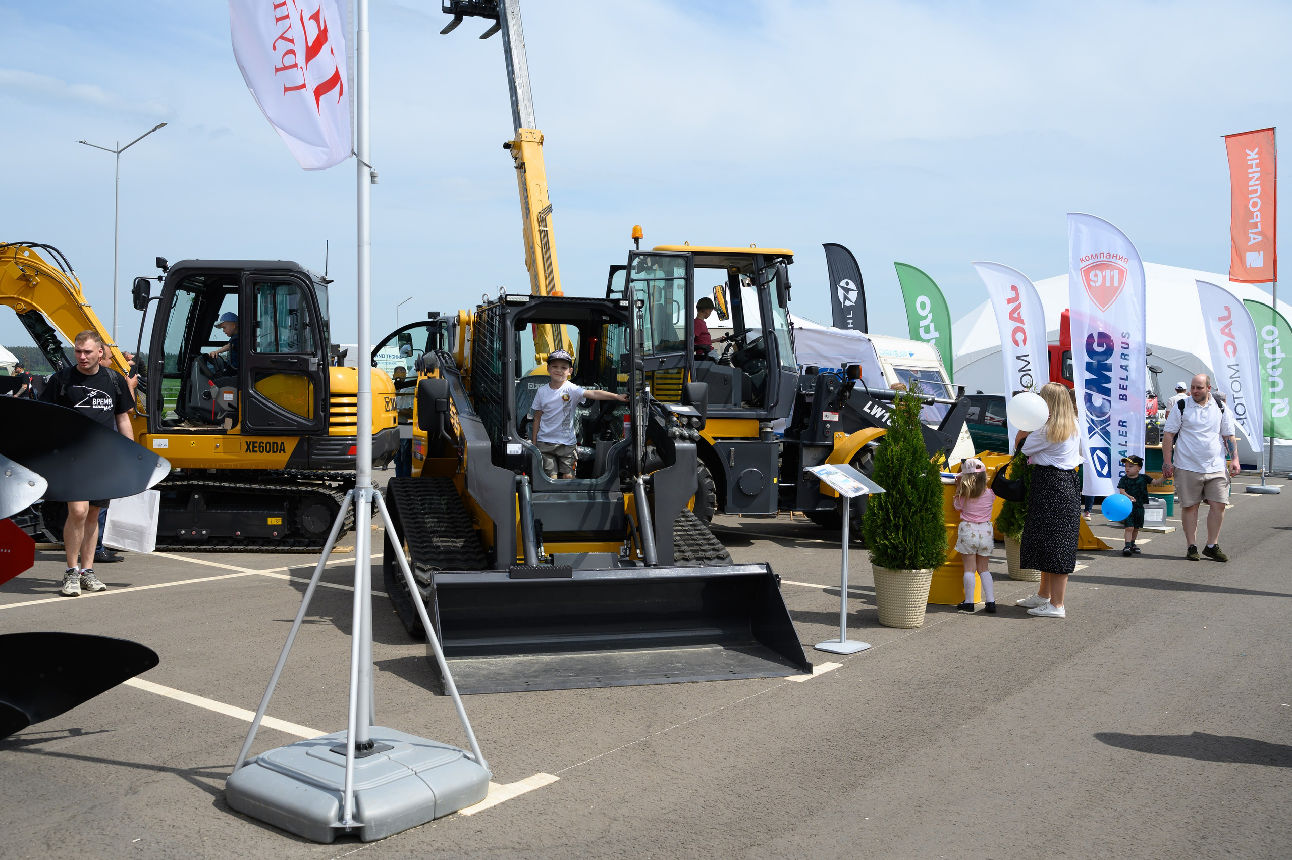 Агровыставка. Фотоуслуги, услуги фотографа, фотографирование важных событий