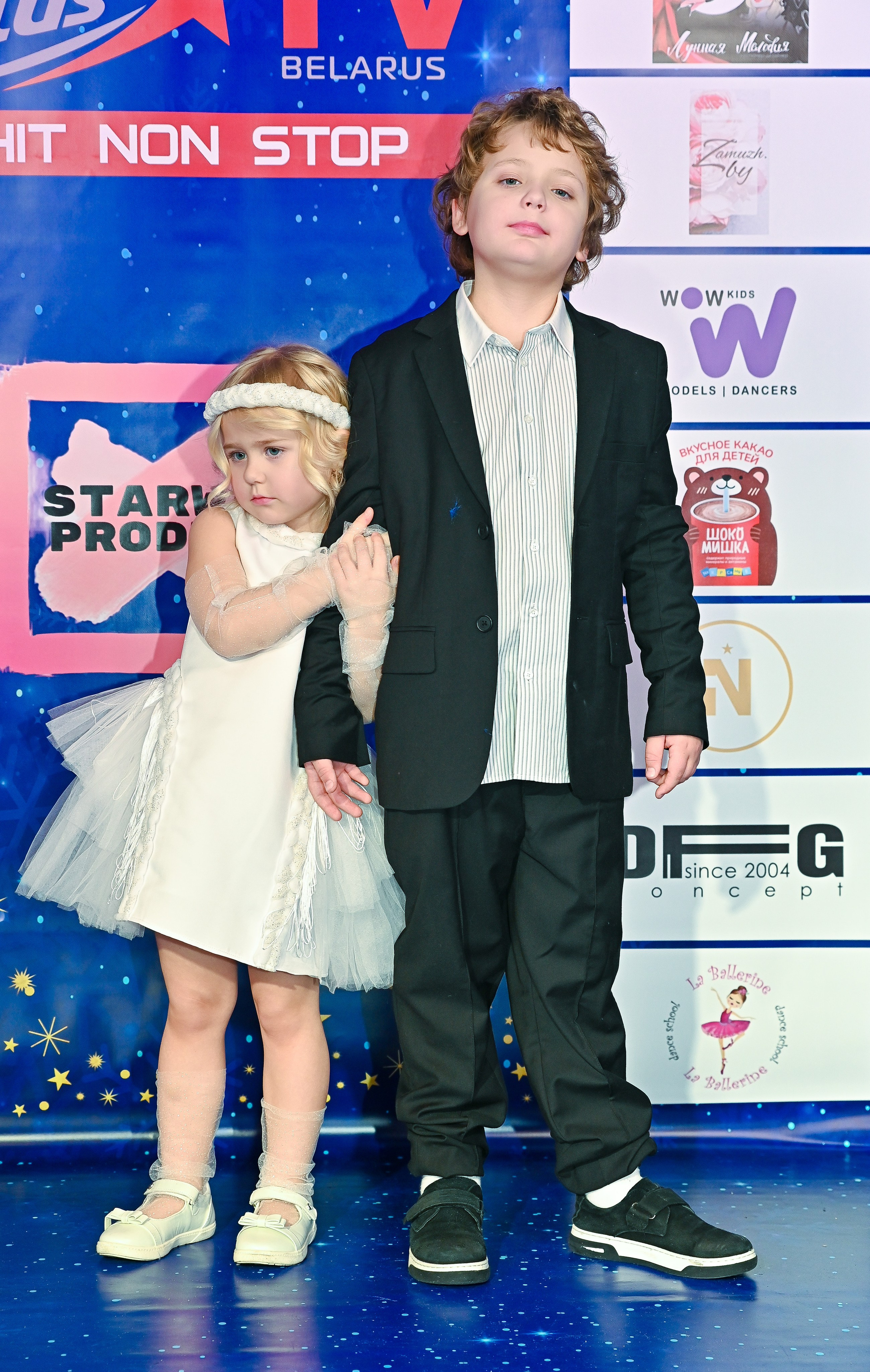 Большая новогодняя тусовка. Фотоуслуги, услуги фотографа, фотографирование важных событий