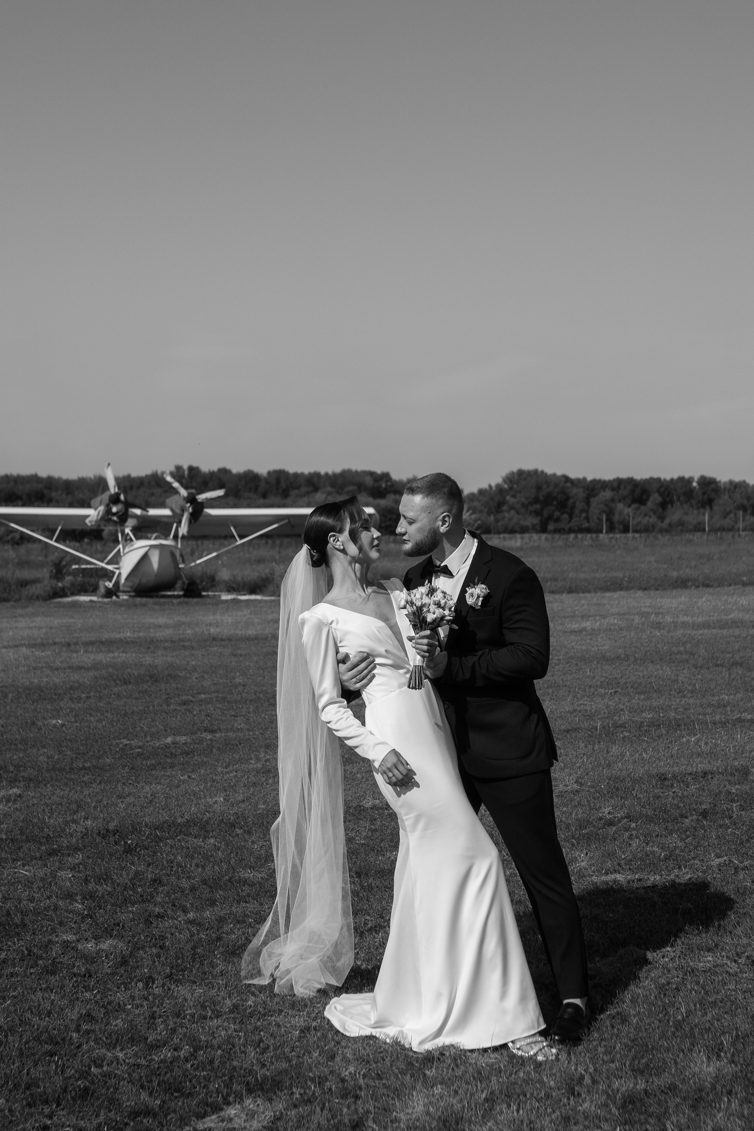 Аэродром. Свадебный фотограф Тольятти Москва Адамова Виктория