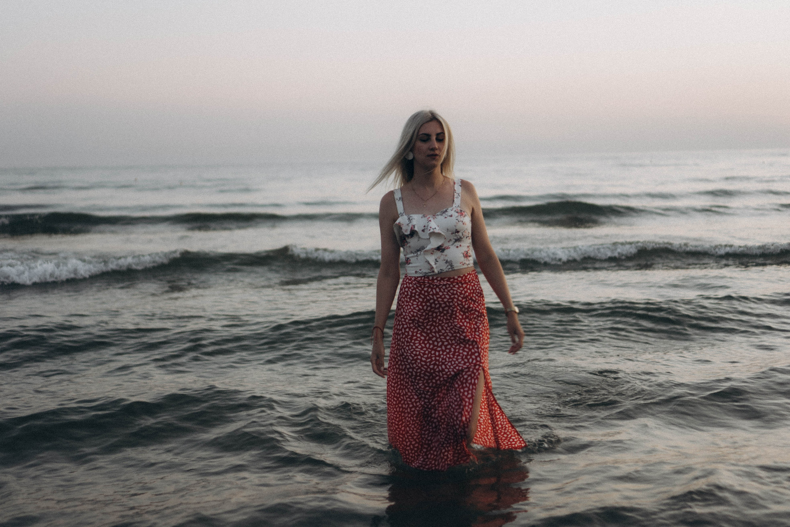 Июльский вечер на берегу черного моря. Профессиональный фотограф, Санкт-Петербург — Виктория Богомолова