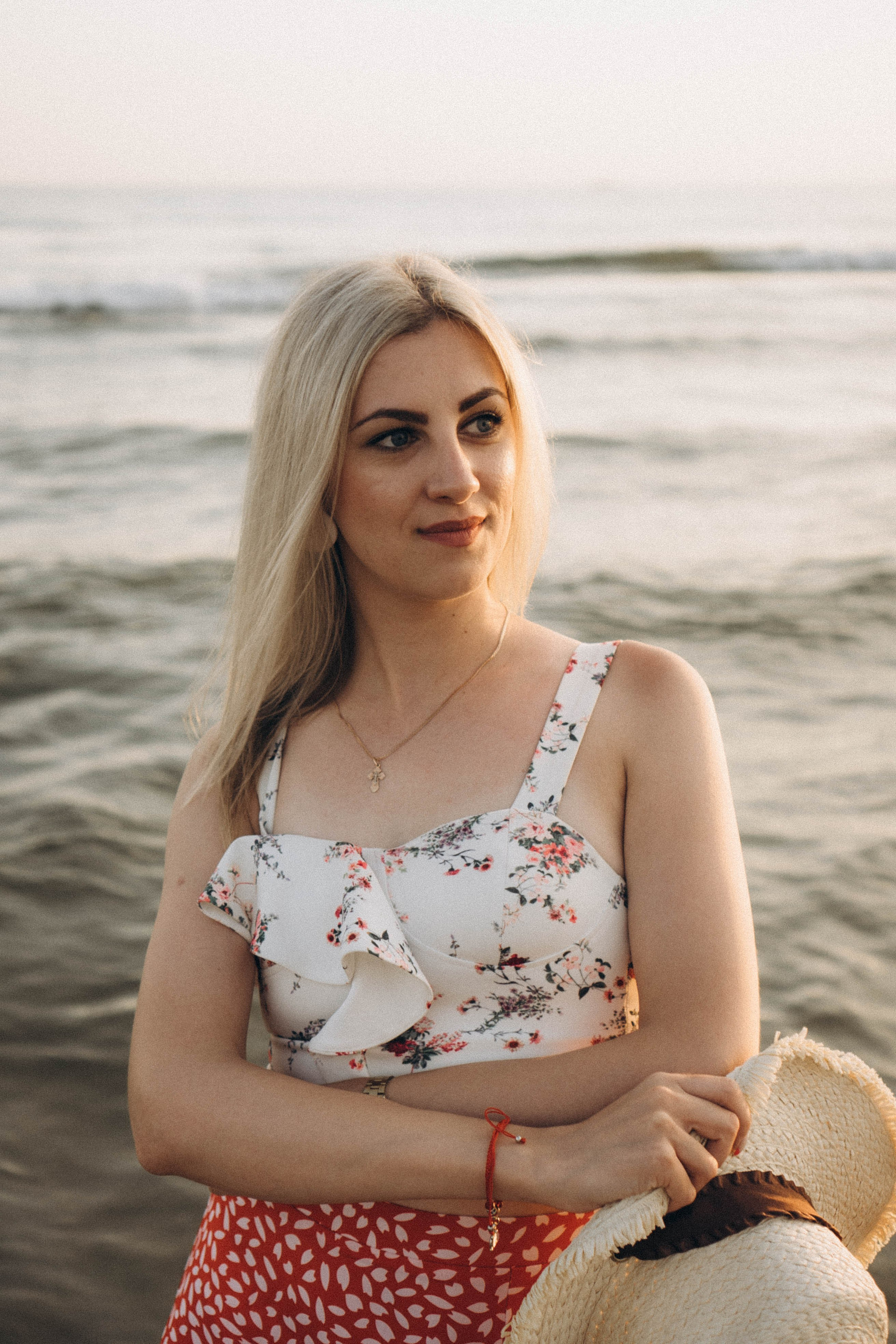 Июльский вечер на берегу черного моря. Профессиональный фотограф, Санкт-Петербург — Виктория Богомолова