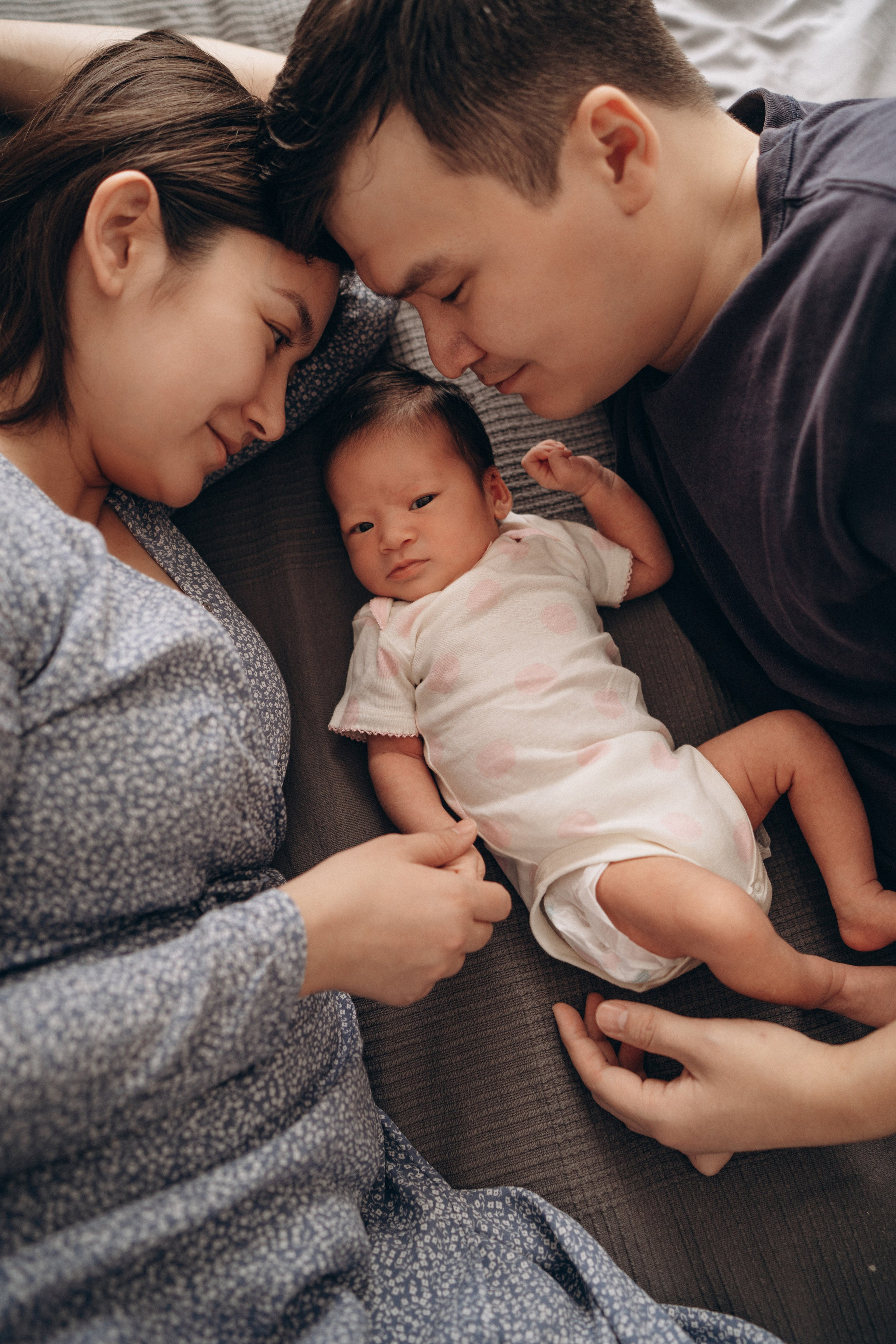 Максат Жибек Корлан (newborn). Надежда Виховская — семейный фотограф в Астане