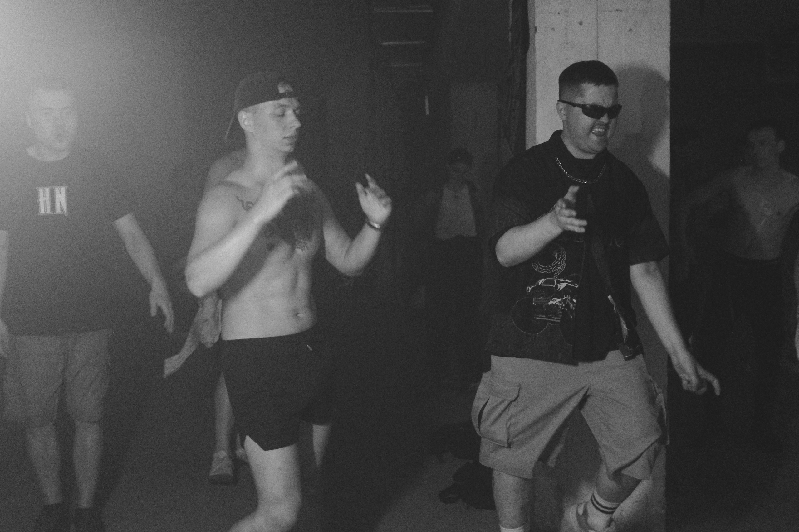 EBASHNYA. 19 июля 2025. Хардкор-габбер туса от команды Башня. Репортажный фотограф в Санкт-Петербурге Даниил Могута