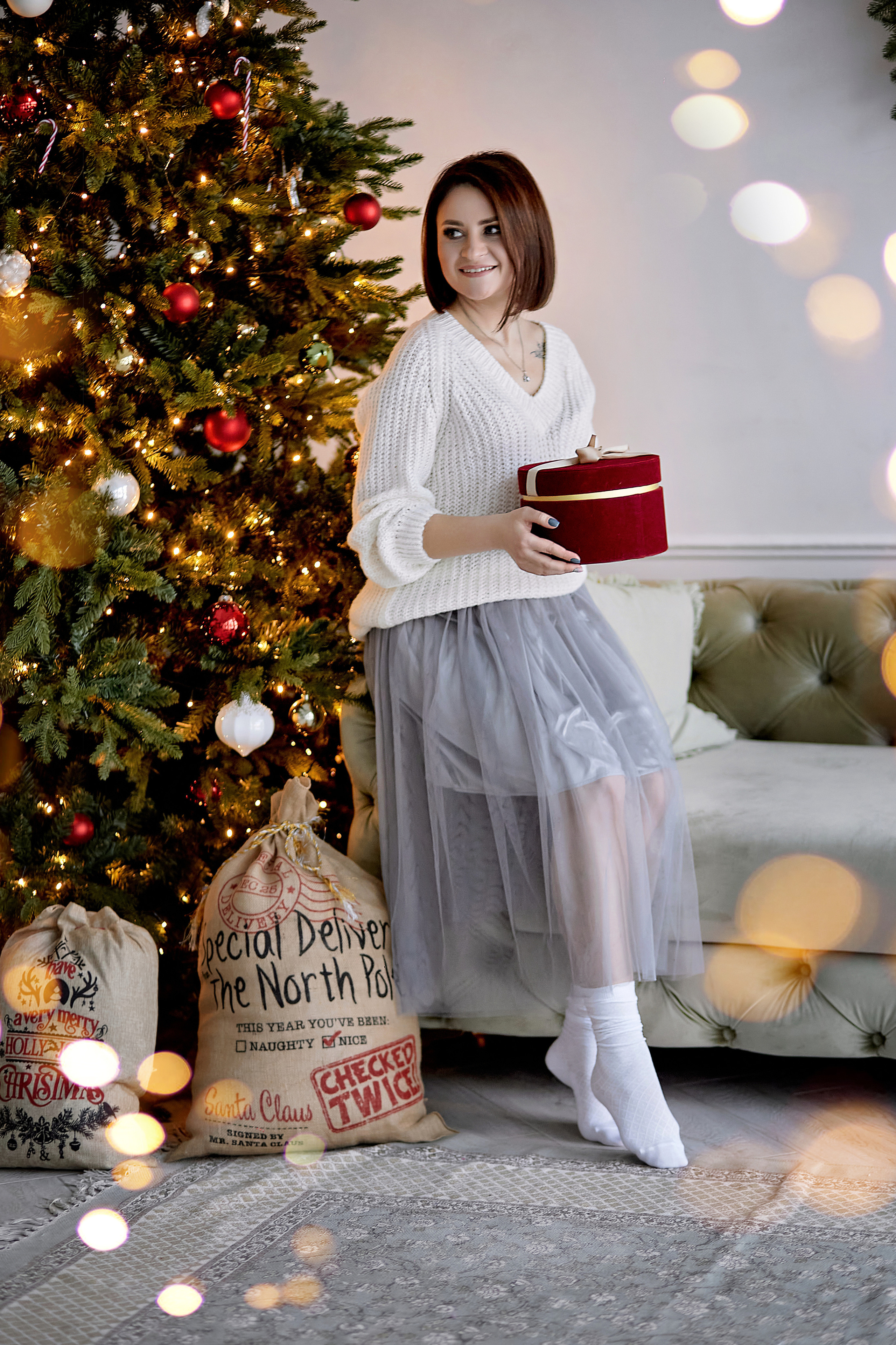 Фотосессия для мамы и дочки на новый год в студии. Фотограф в Минске Анна Кучинская