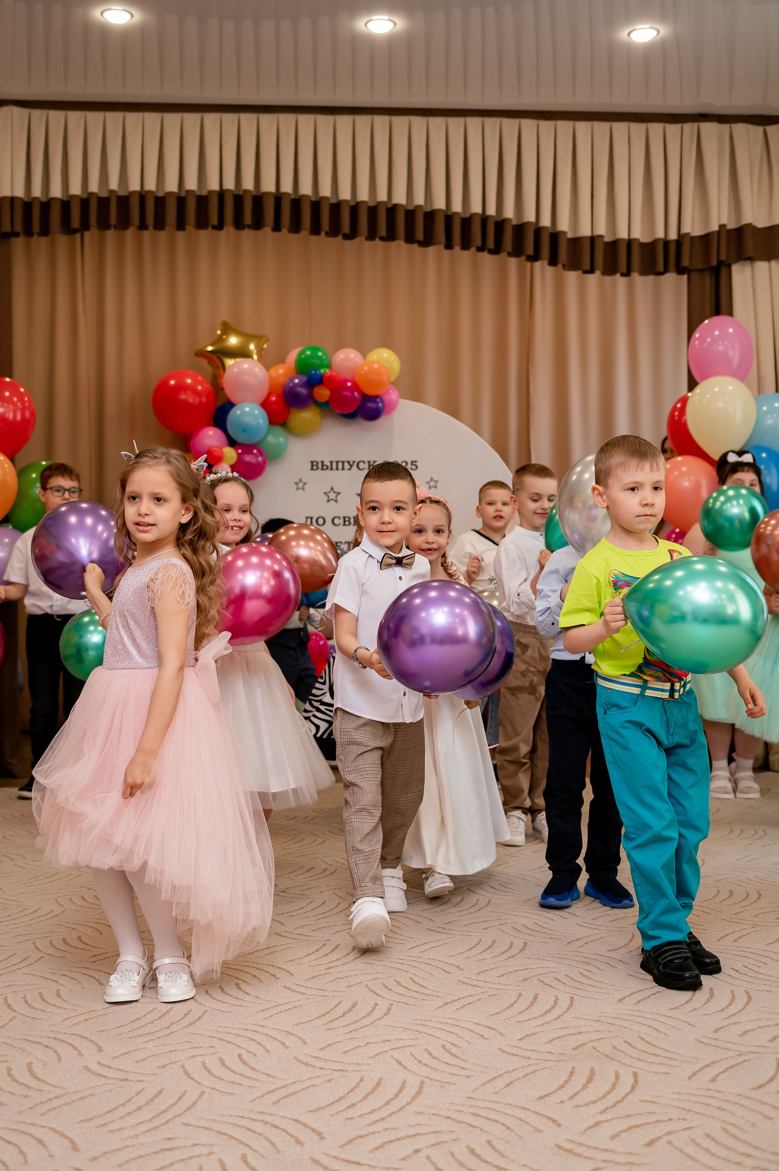 Выпускной сад 286. Фотограф Татьяна Иванчикова