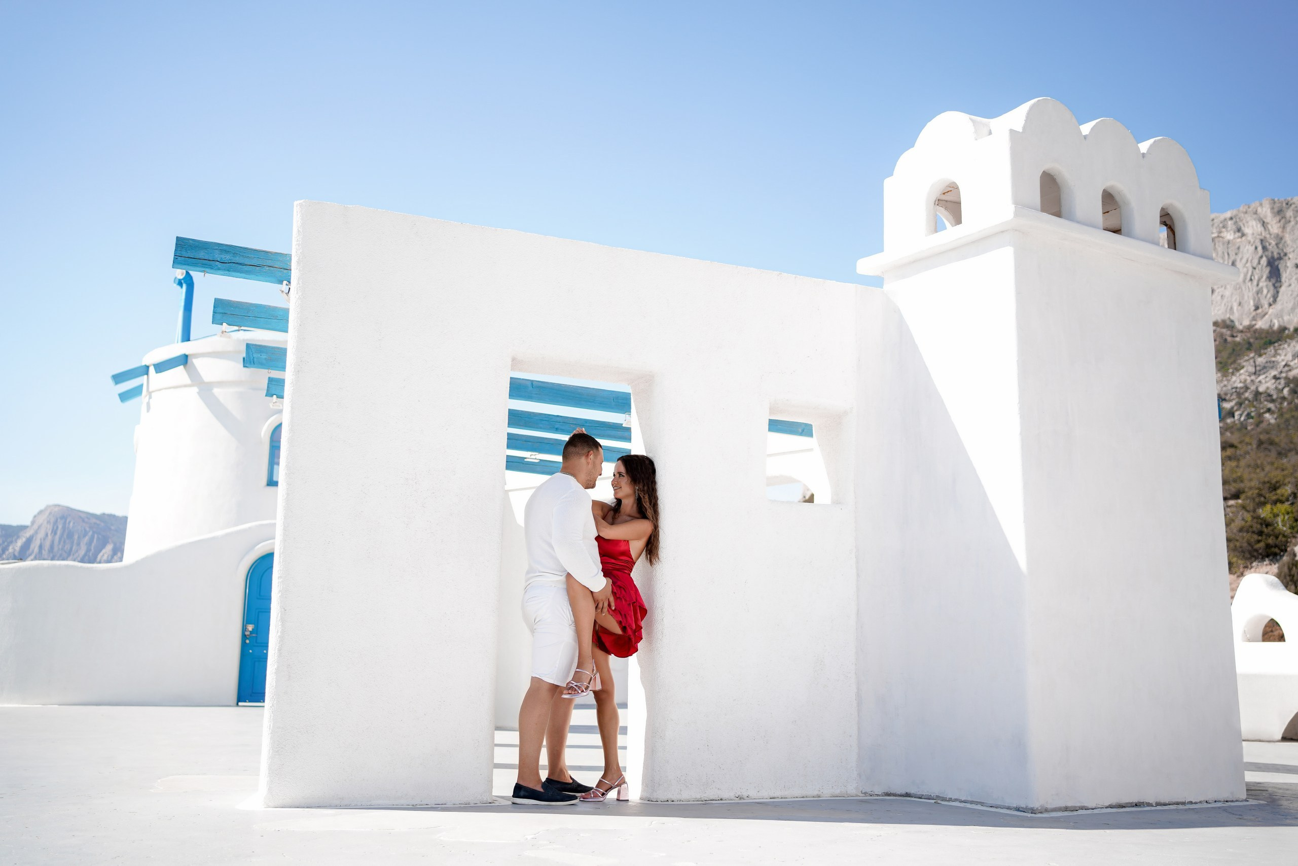 Крымский Санторини. Владимир и Елизавета на парной фотосессии в Севастополе. Свадебный фотограф в Ростове-на-Дону. Таинство Крещения и Венчания, семейные фотосессии. Алёна Чёботова