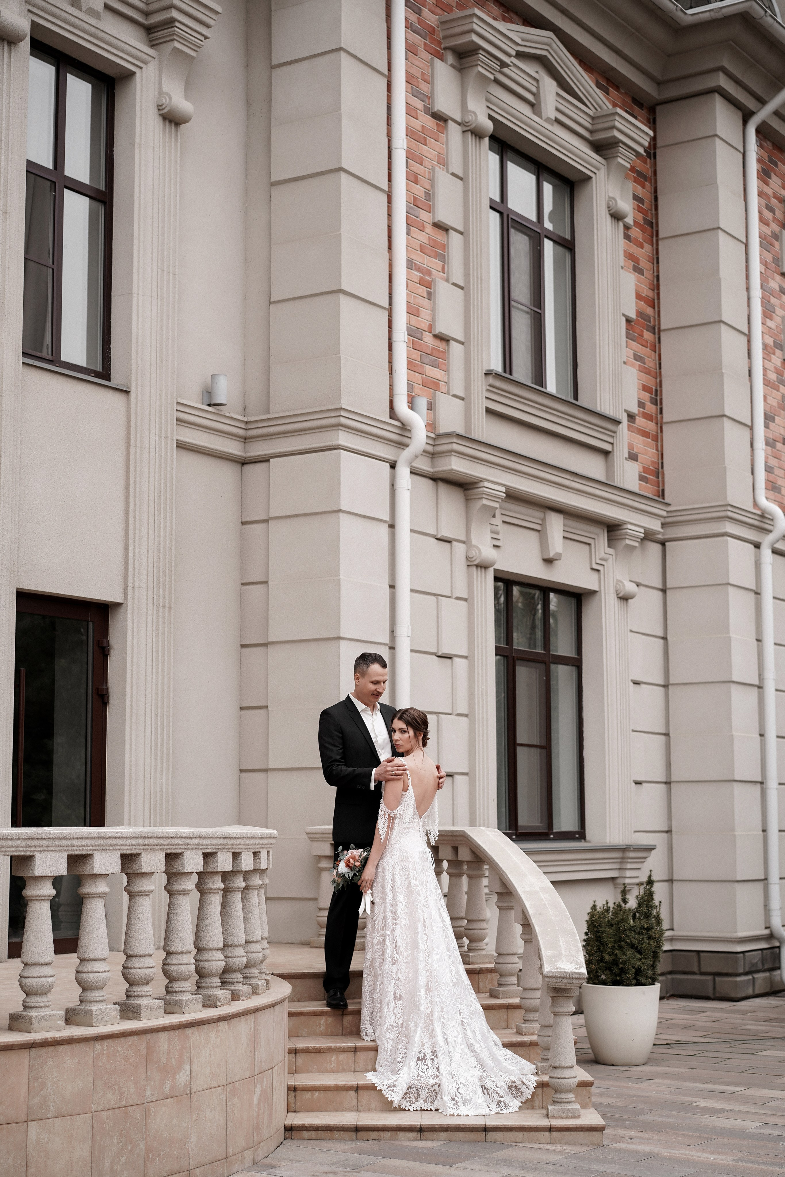 Свадебная фотосессия в Графском парке. Ростов-на-Дону. Свадебный фотограф в Ростове-на-Дону. Таинство Крещения и Венчания, семейные фотосессии. Алёна Чёботова