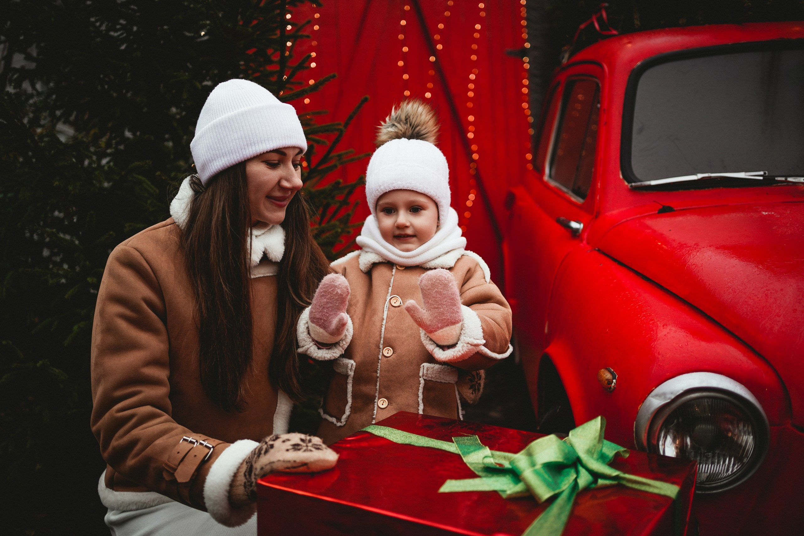 Новогодняя семейная фотосессия в фотостудии Авокадо. Ростов-на-Дону. Свадебный фотограф в Ростове-на-Дону. Таинство Крещения и Венчания, семейные фотосессии. Алёна Чёботова