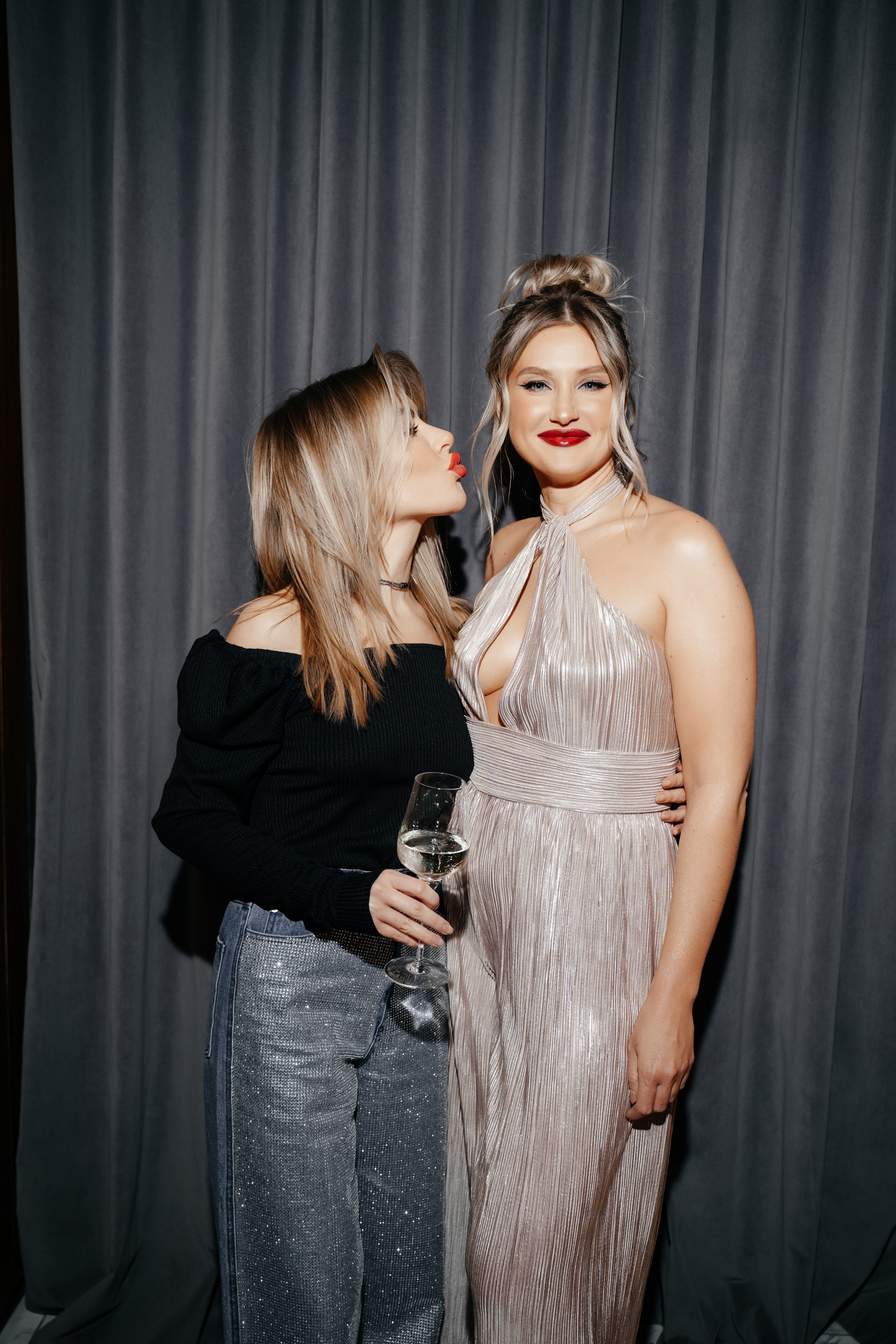 26 января (пятница). BENUAR Restaurant