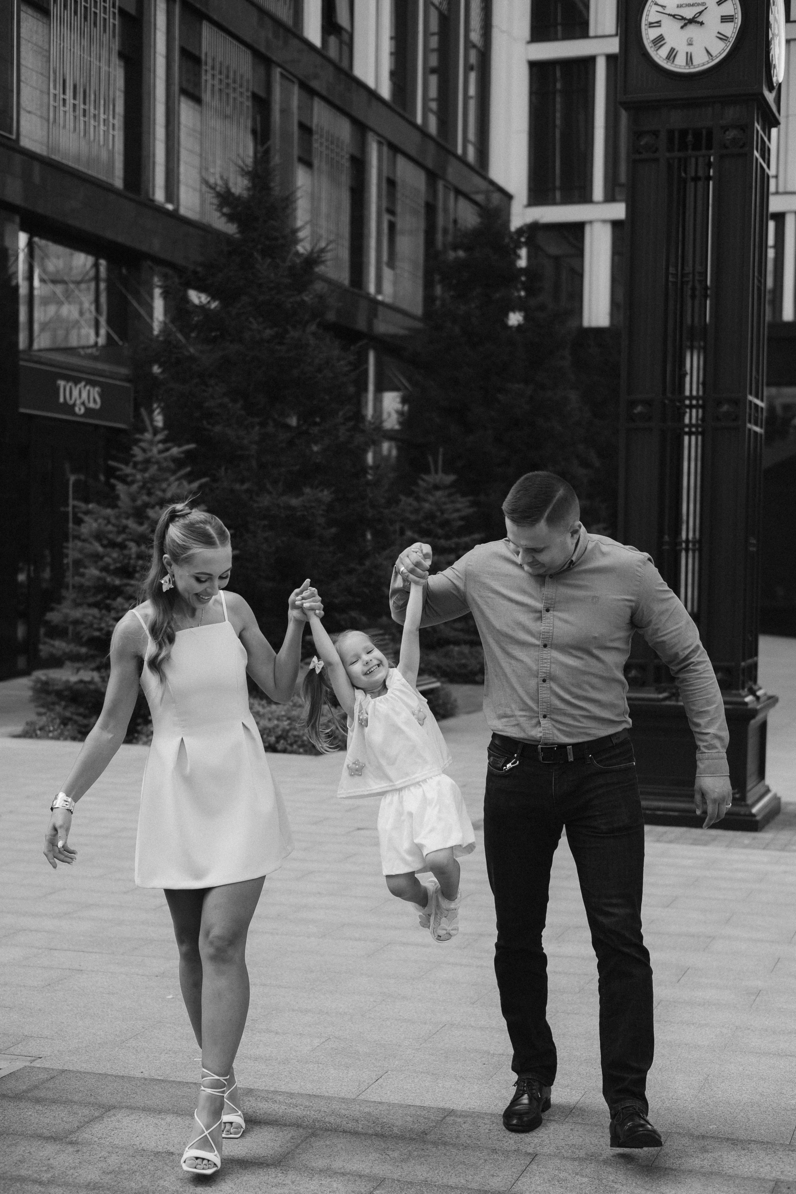 Кристина, Сергей и Лера. Свадебный и семейный фотограф в Новосибирске Дарья Кель