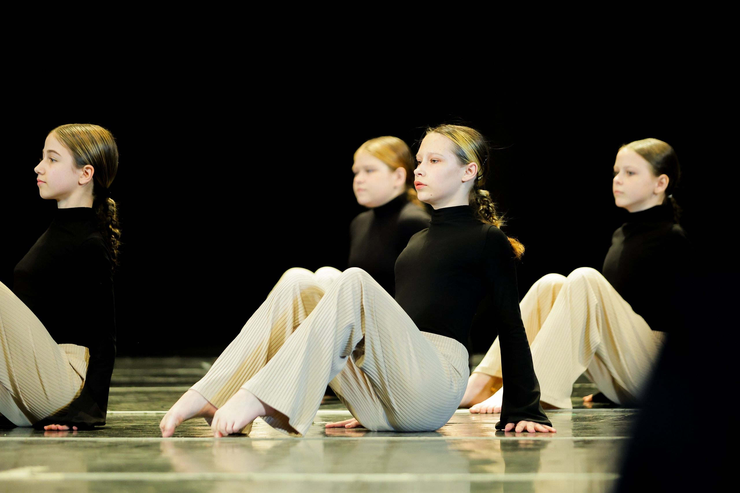 Новое Поколение. Портретный Фотограф Александр «Konevtsoph» В Санкт-Петербурге