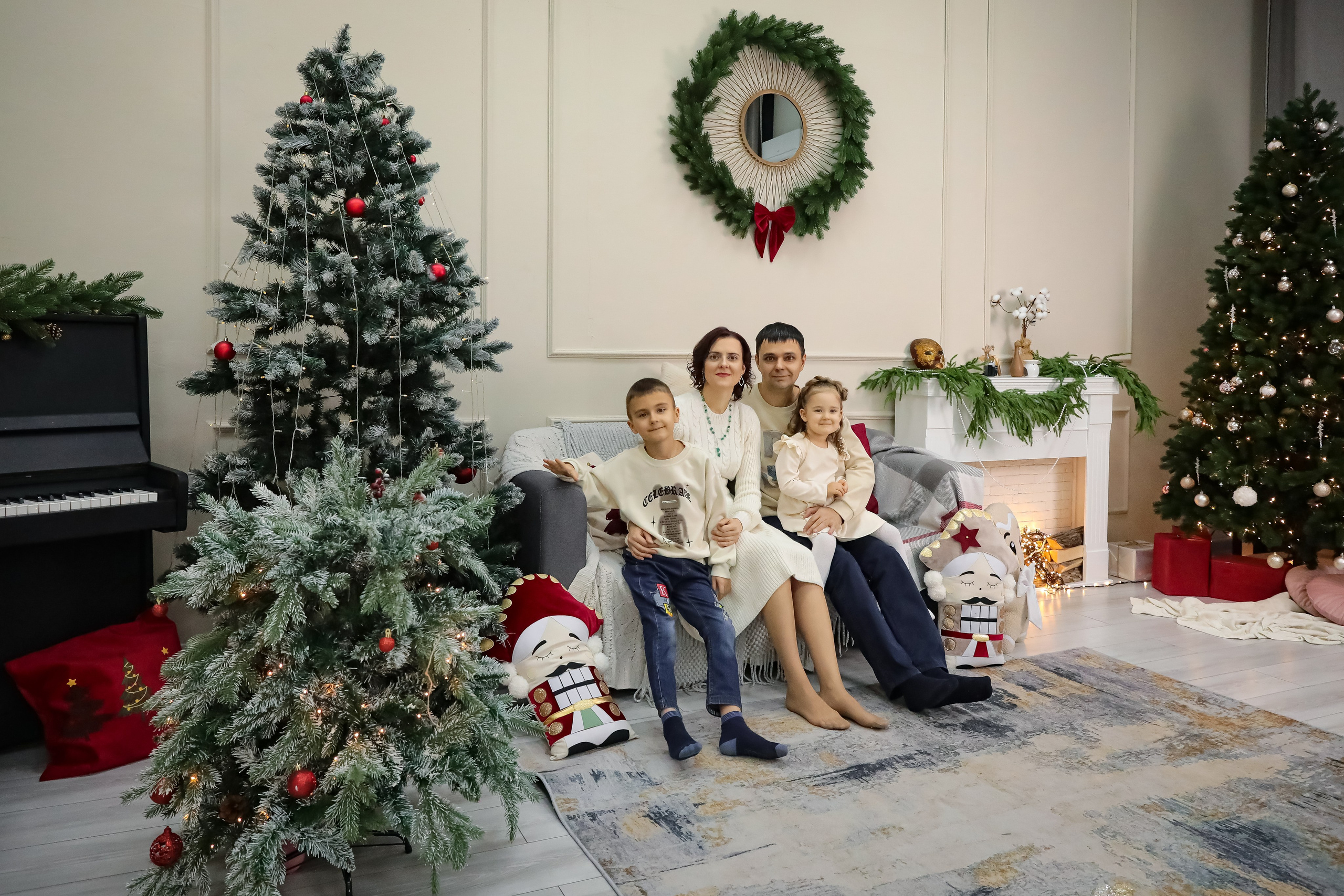 НОВОГОДНИЕ ФОТОСЕССИИ. Фотограф г. Хабаровск. Семейные и индивидуальные съёмки