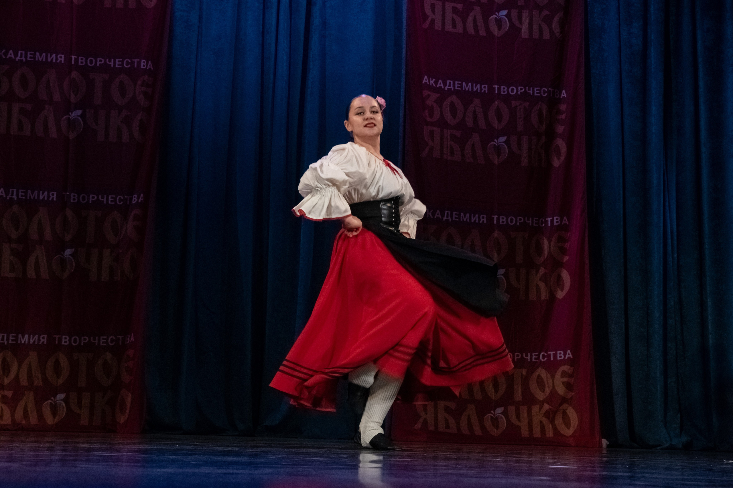 7 декабря, г. Выборг. Золотое яблочко