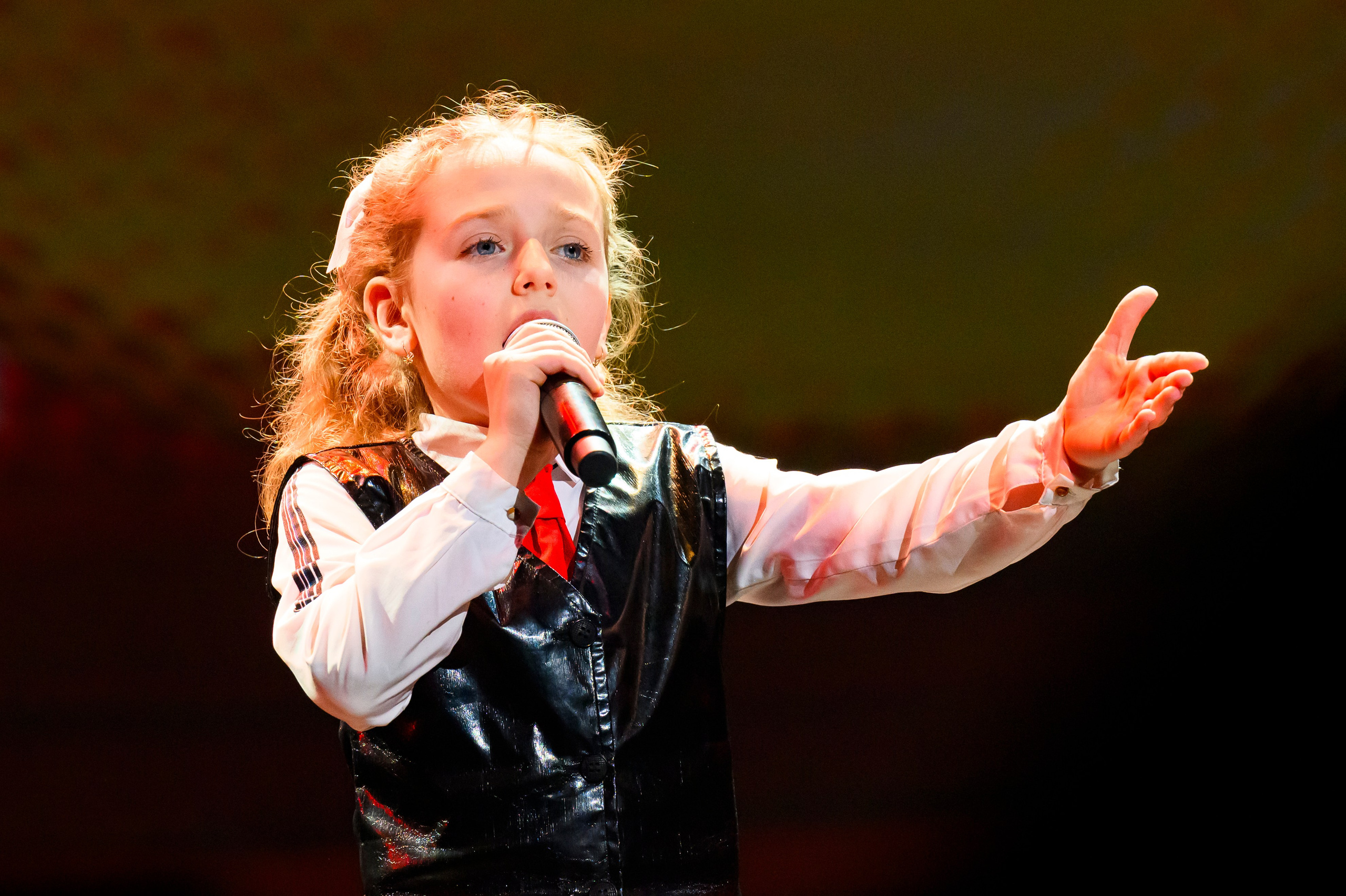 23 апреля, часть 1, БКЗ Октябрьский, г. Санкт-Петербург. Золотое яблочко