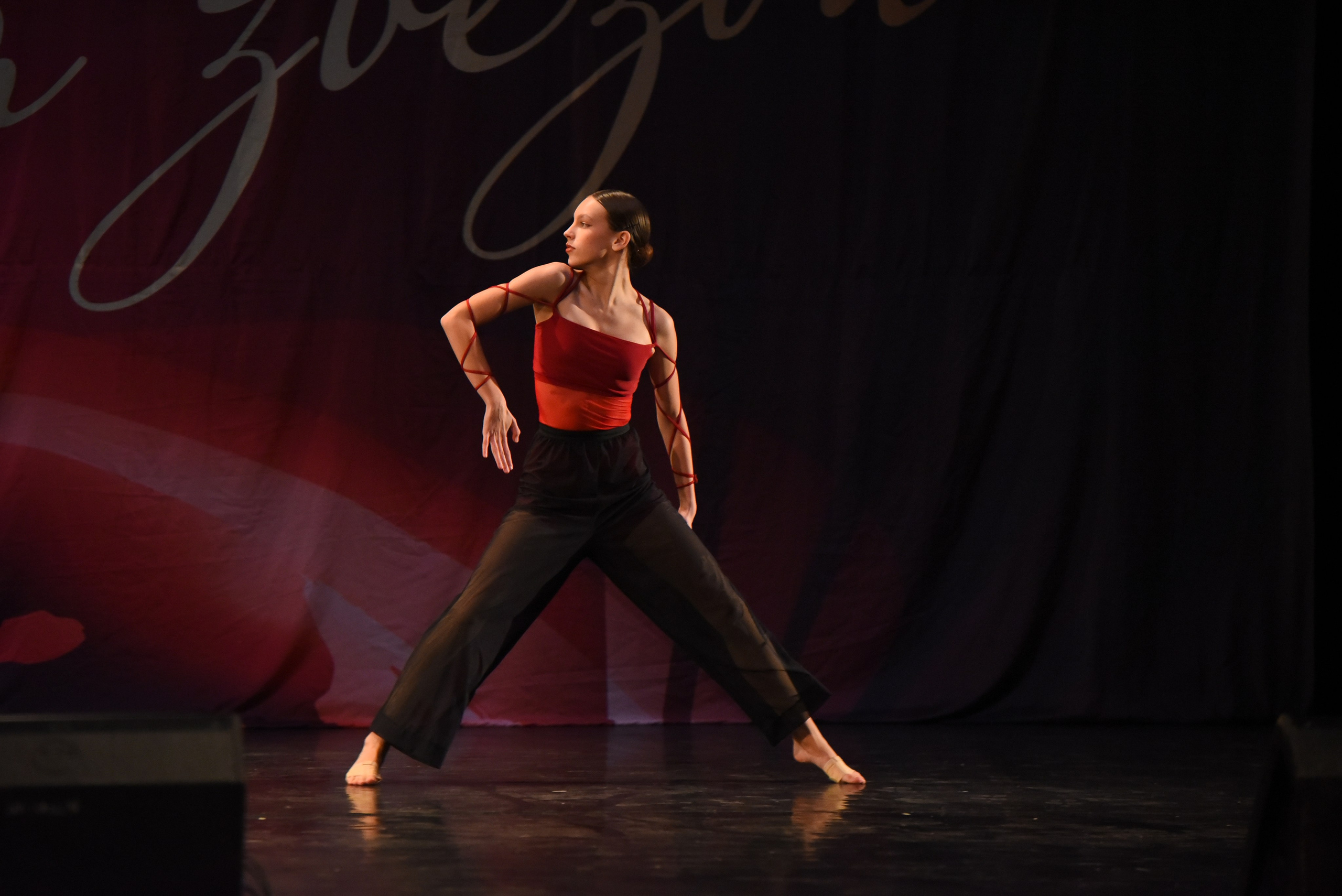 13 декабря, г. Калининград. Золотое яблочко