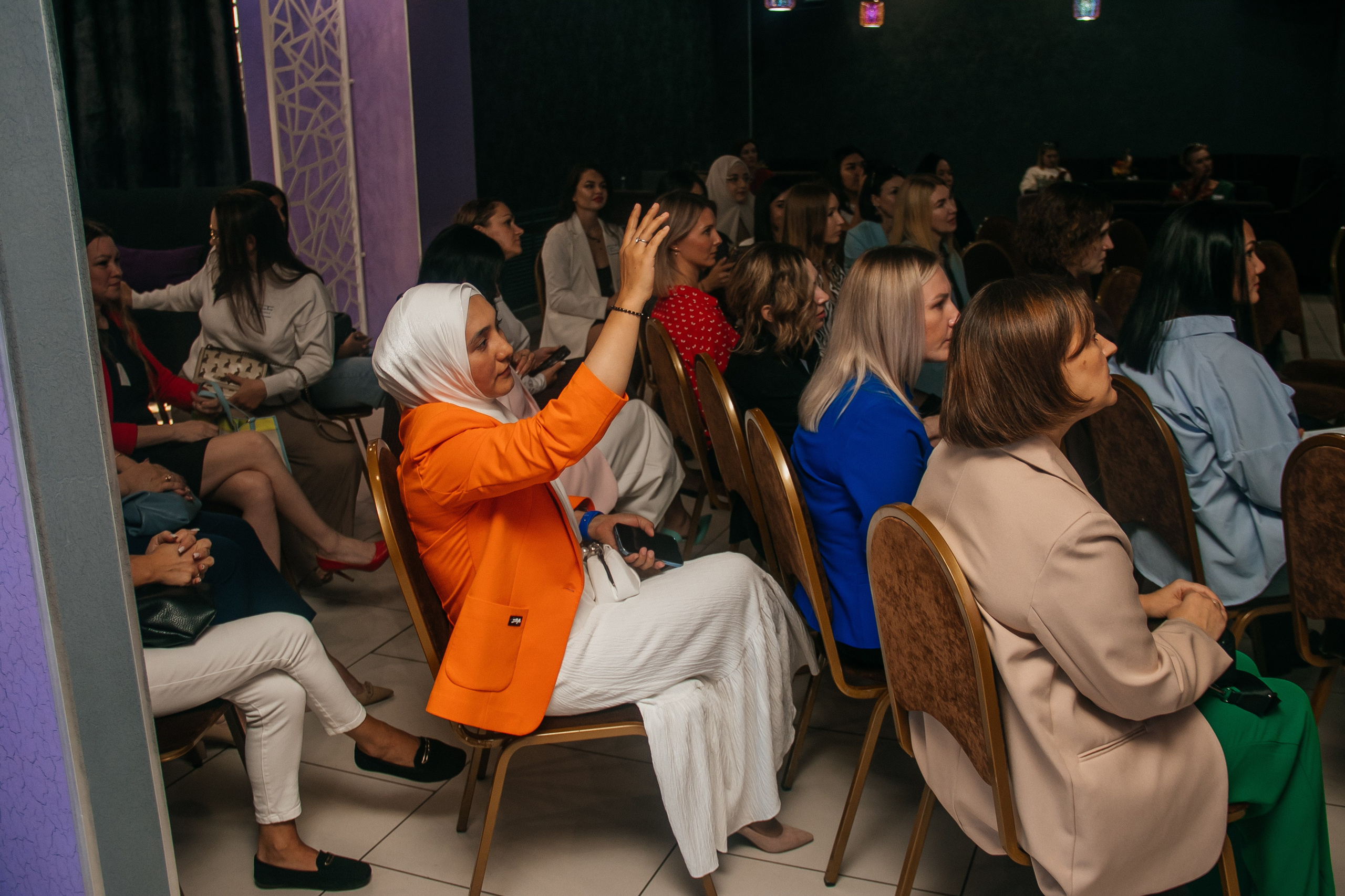 Женский форум «Цена успеха» Нижневартовск 17.09.2023. Свадебный и семейный фотограф в Нижневартовске Татьяна Мартынова