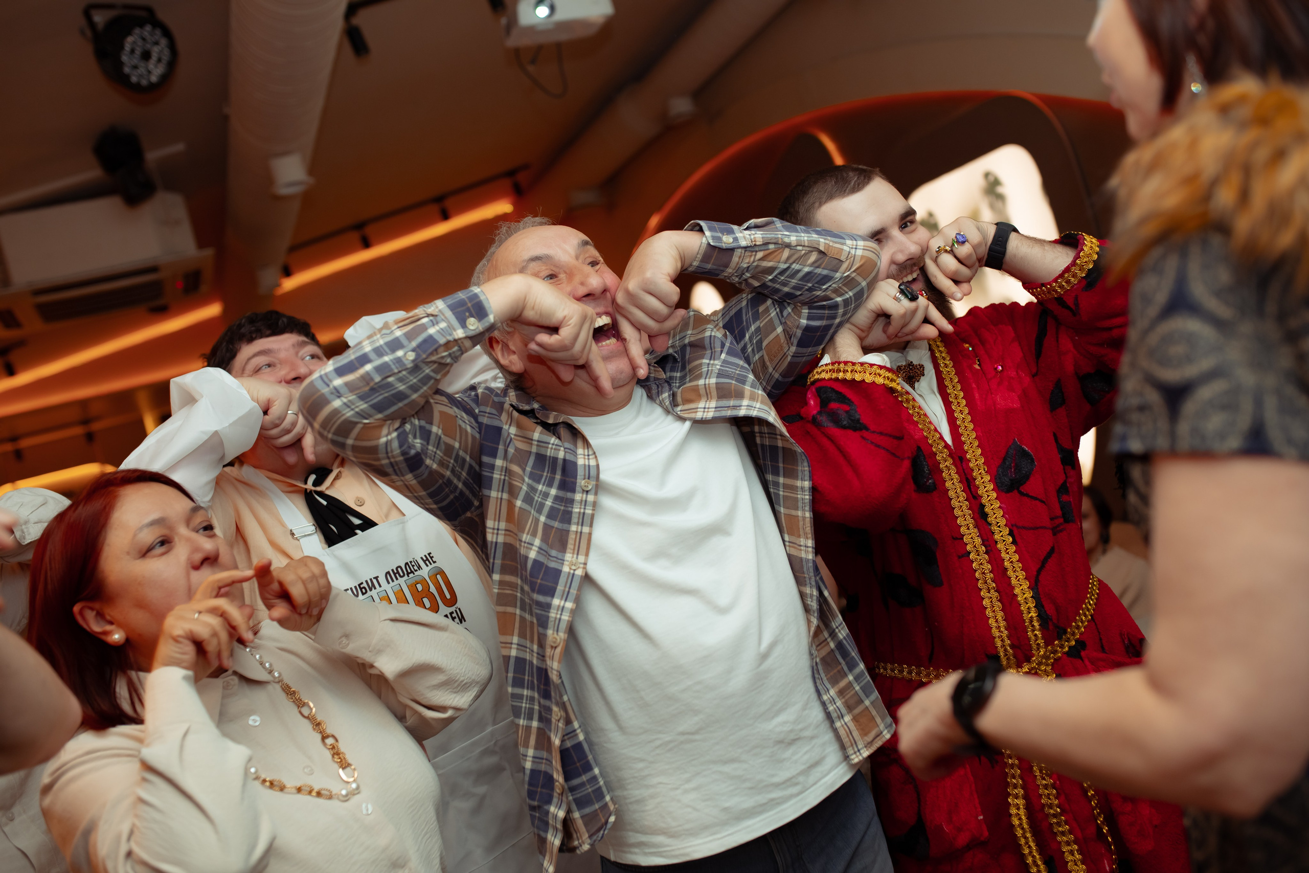 Юбилей Анны в стиле Гайдая. Семейный и детский фотограф в Москве Дорогова Екатерина