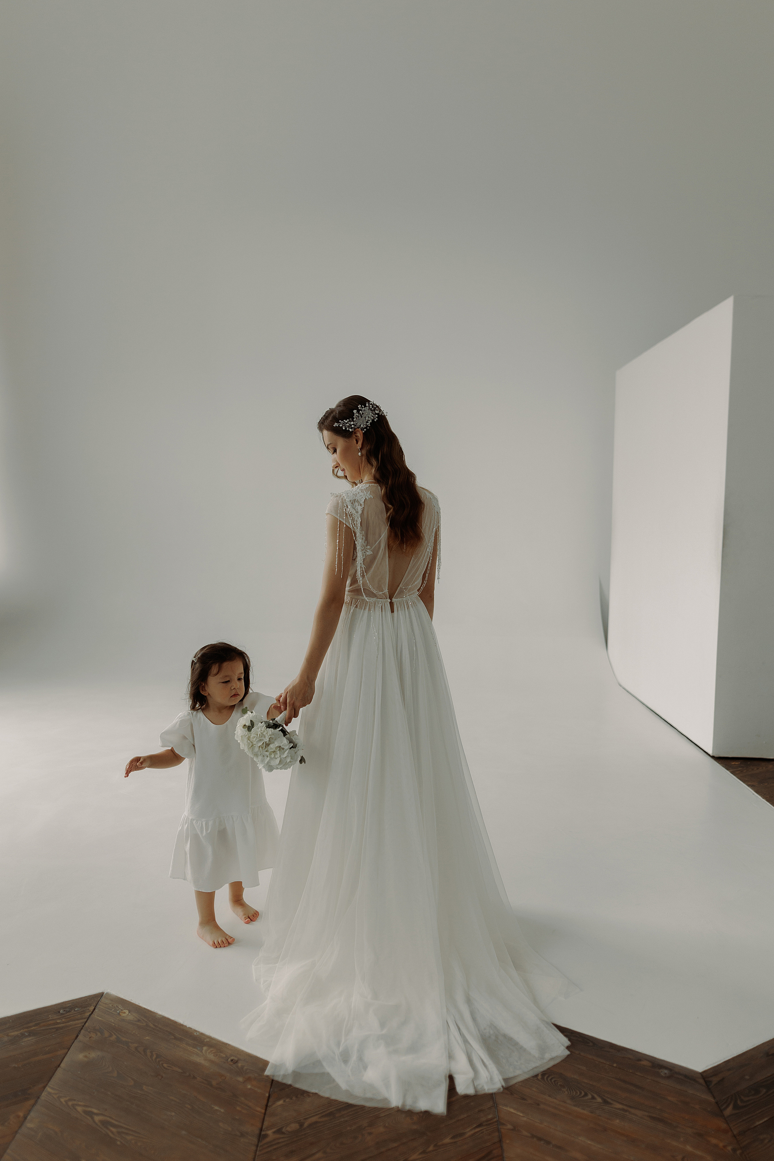 Свадебная прогулка Татьяны и Антона в дождливую погоду 17.07.2022. Семейный фотограф и фотограф беременности во Владивостоке