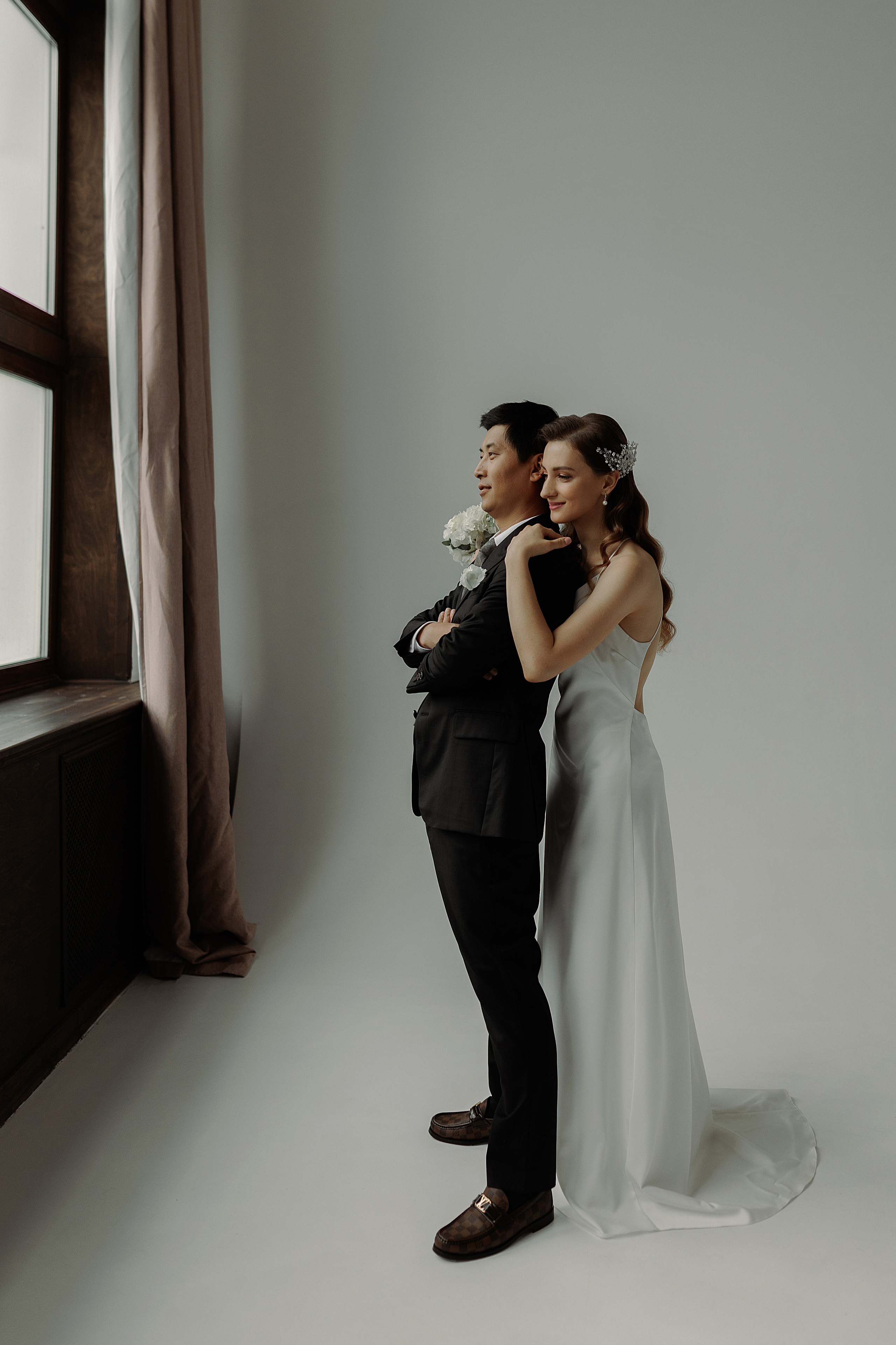 Свадебная прогулка Татьяны и Антона в дождливую погоду 17.07.2022. Семейный фотограф и фотограф беременности во Владивостоке