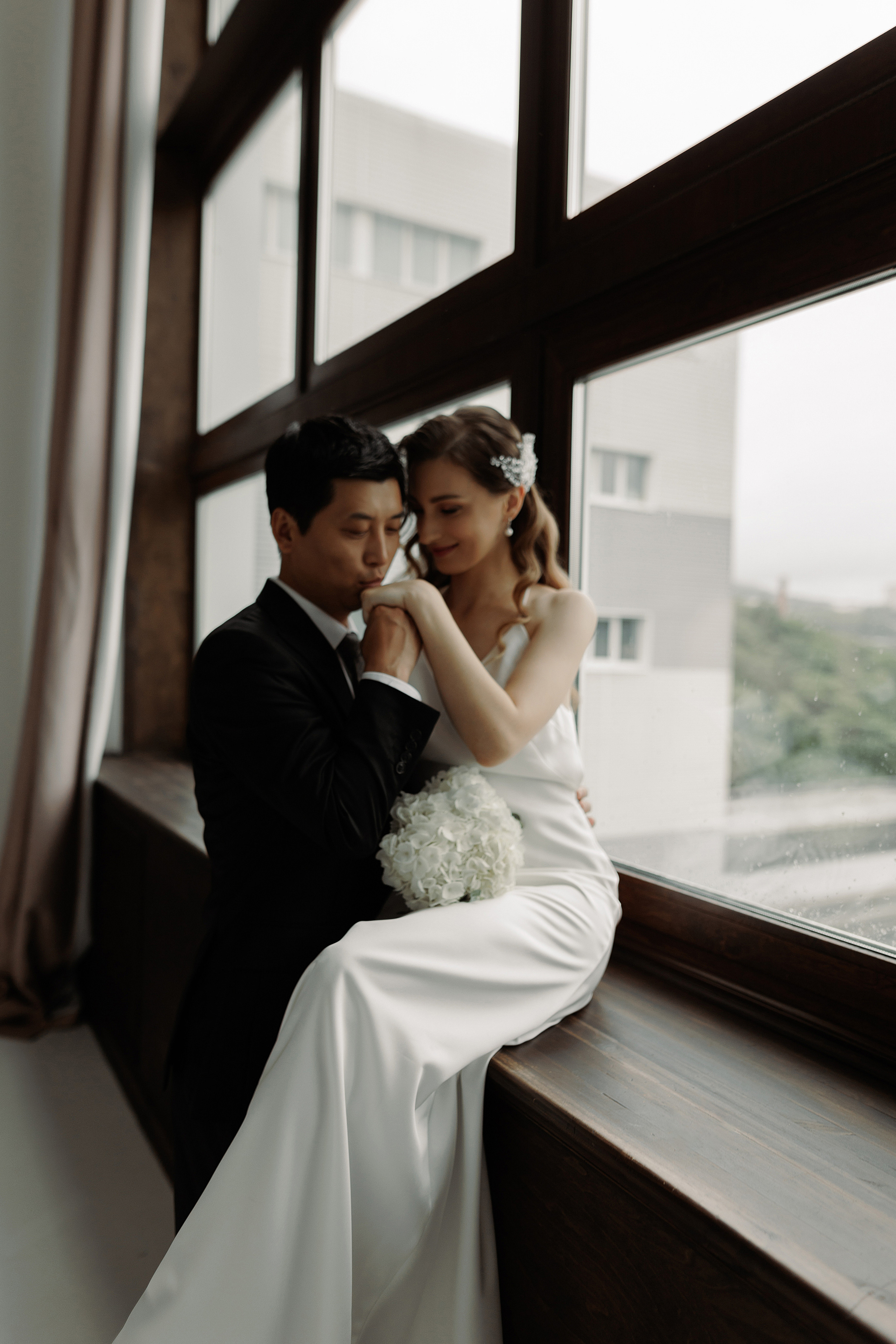 Свадебная прогулка Татьяны и Антона в дождливую погоду 17.07.2022. Семейный фотограф и фотограф беременности во Владивостоке