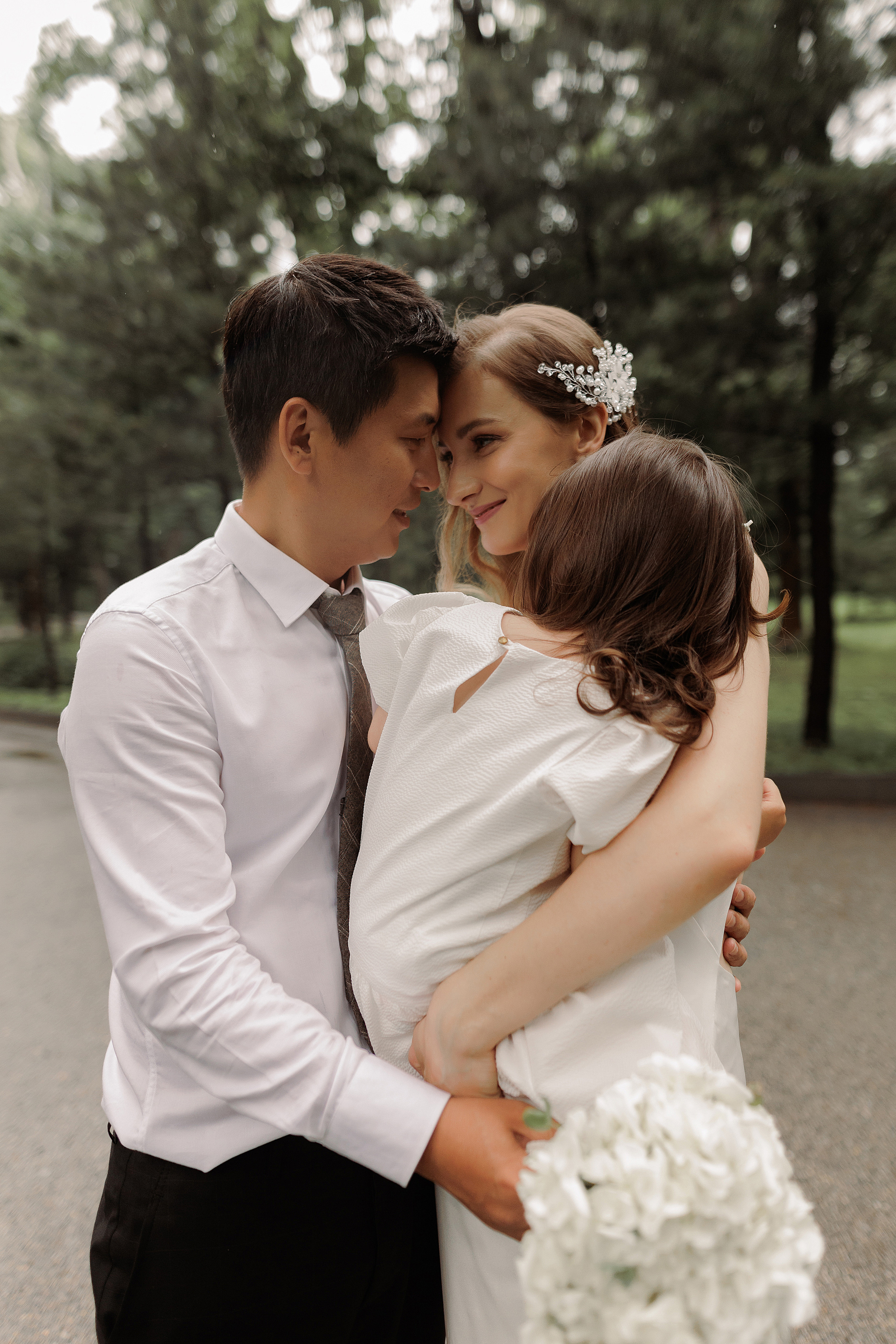 Свадебная прогулка Татьяны и Антона в дождливую погоду 17.07.2022. Семейный фотограф и фотограф беременности во Владивостоке