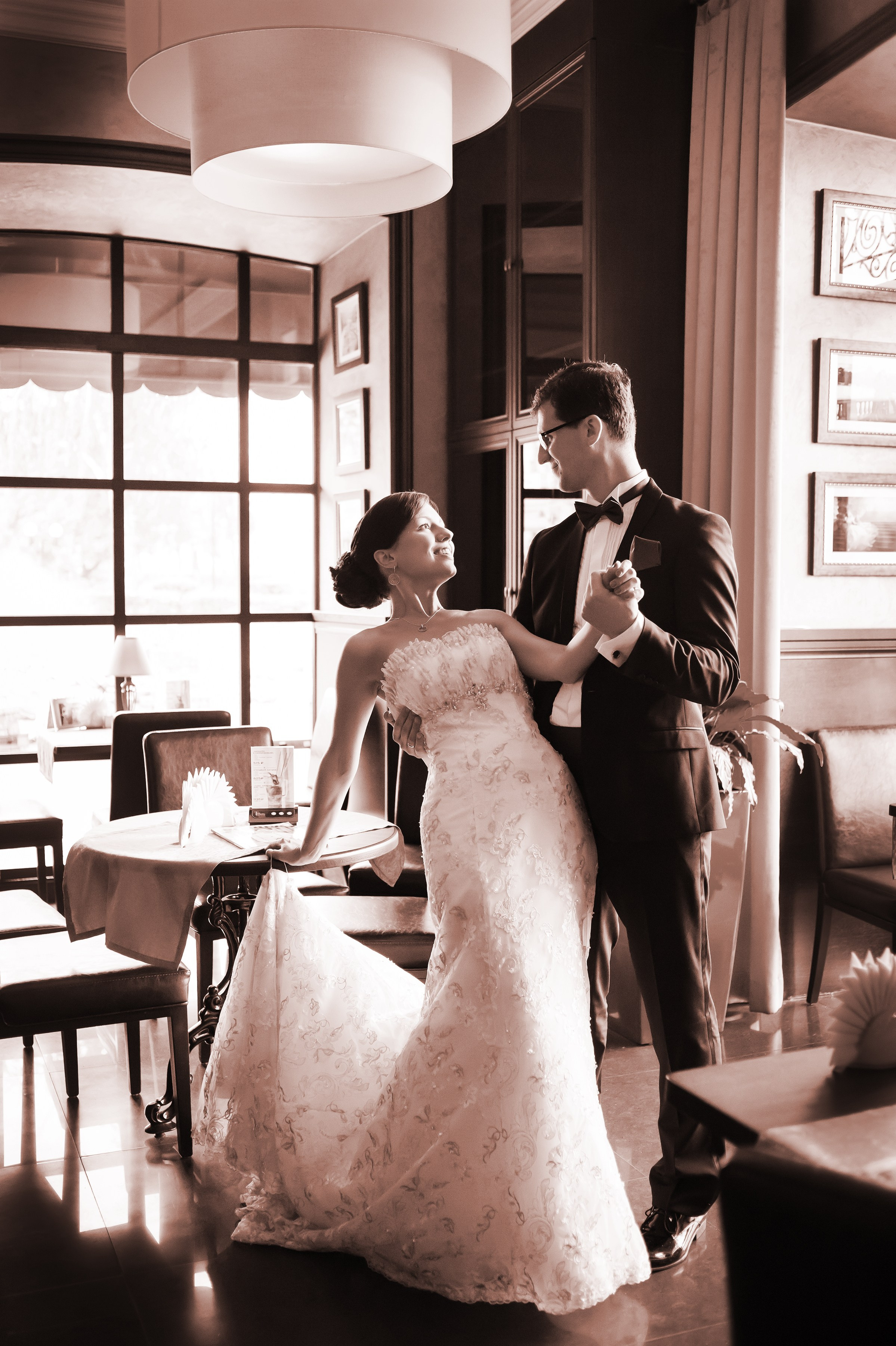 Саша и Катя. Репортажный, семейный и детский фотограф в Пензе и Заречном Арина Ермилова. Картины барельеф на заказ